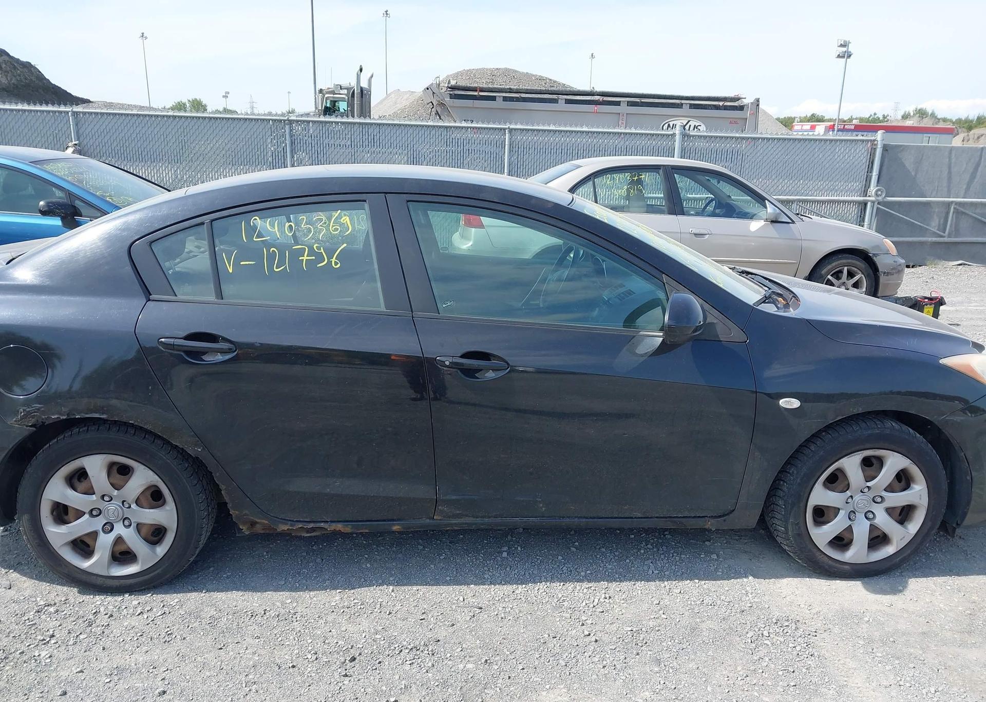 2010 MAZDA MAZDA3 GS