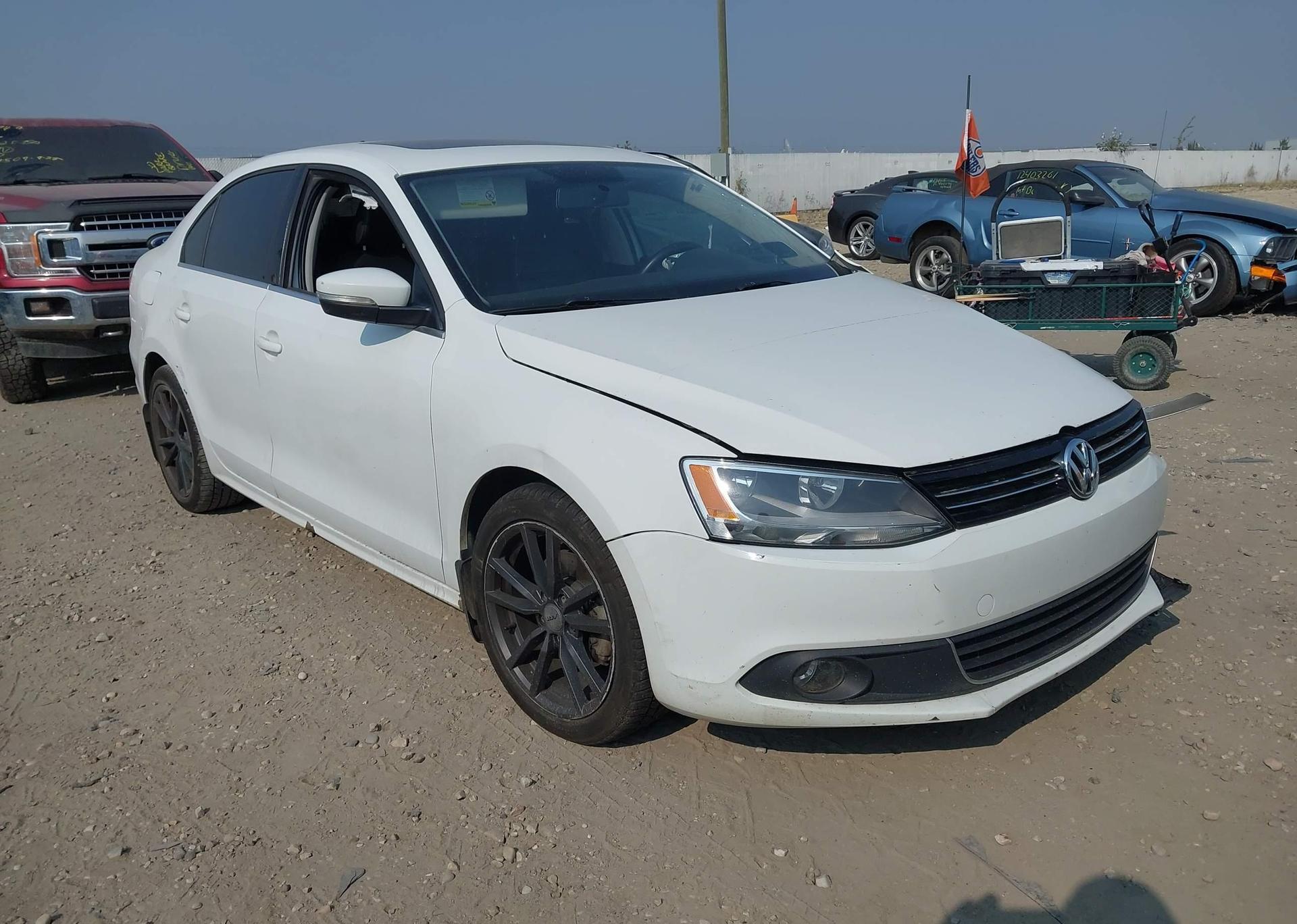 2014 VOLKSWAGEN JETTA SEDAN