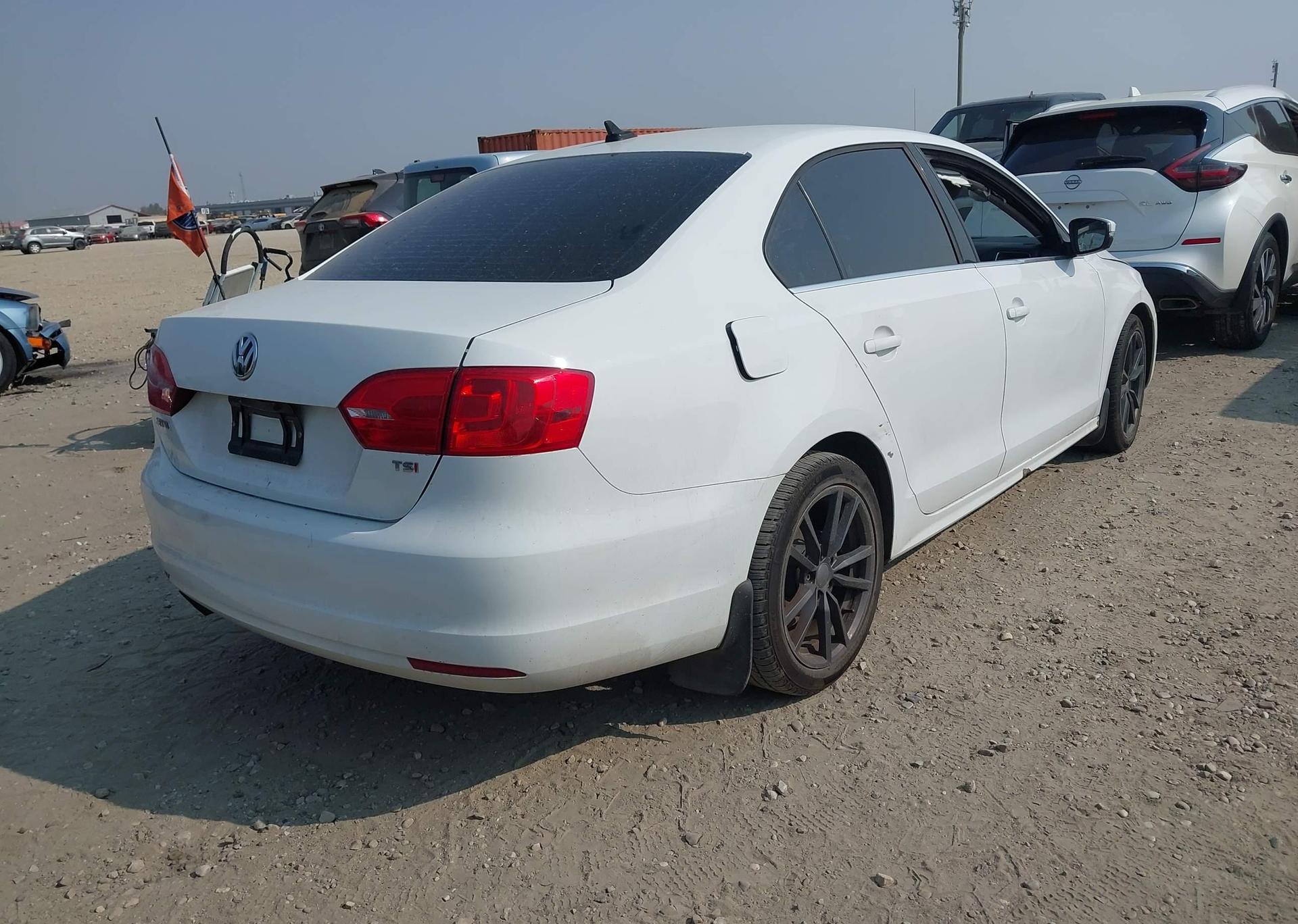 2014 VOLKSWAGEN JETTA SEDAN