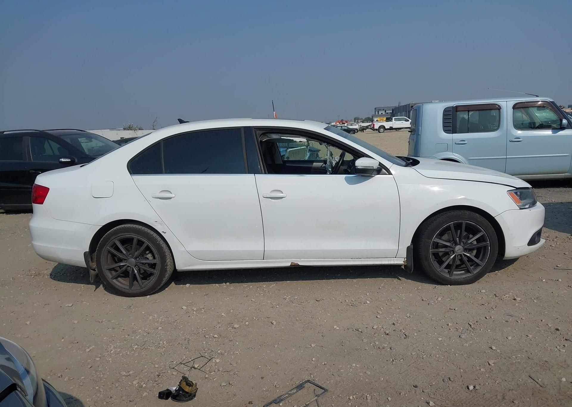 2014 VOLKSWAGEN JETTA SEDAN