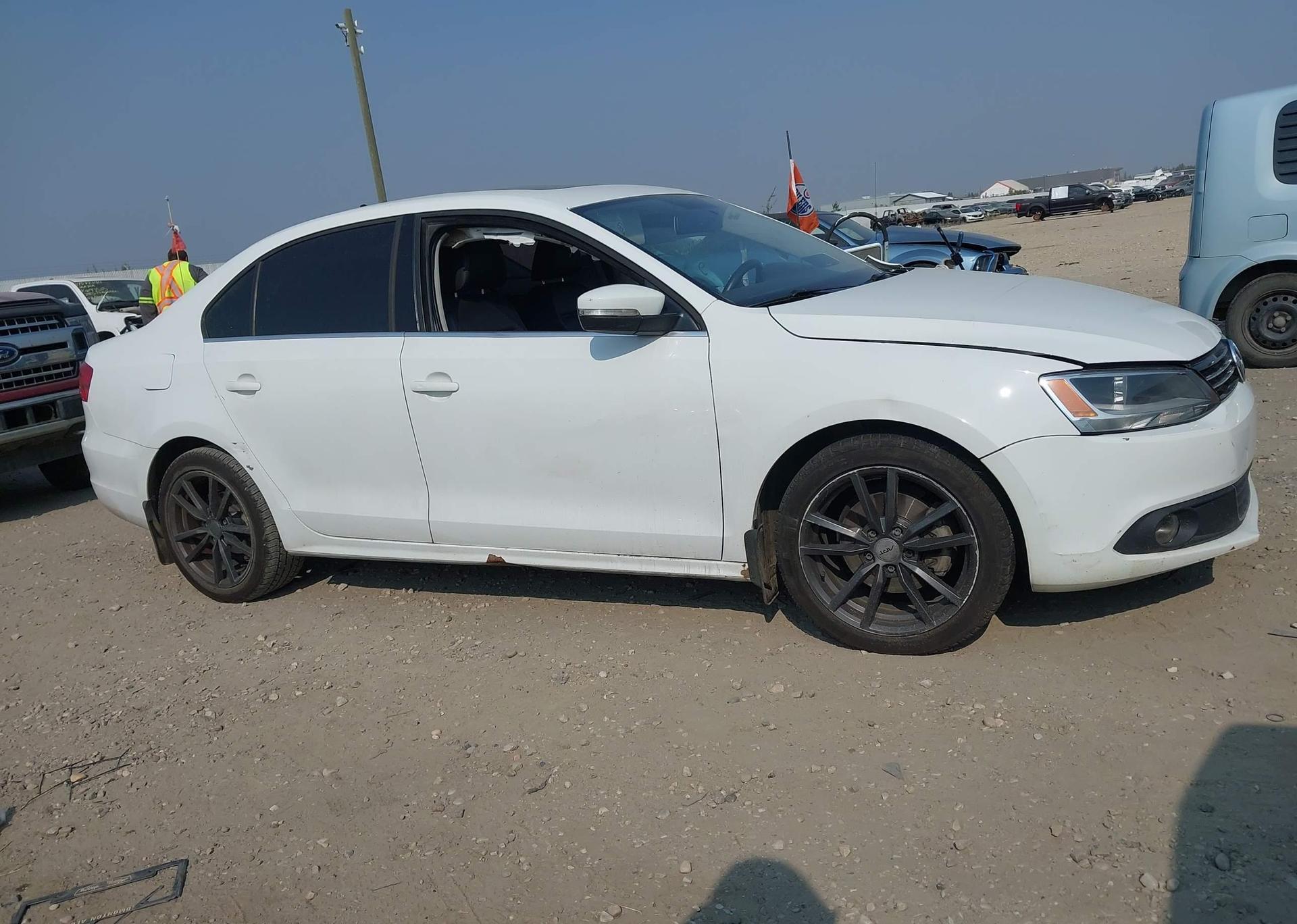 2014 VOLKSWAGEN JETTA SEDAN