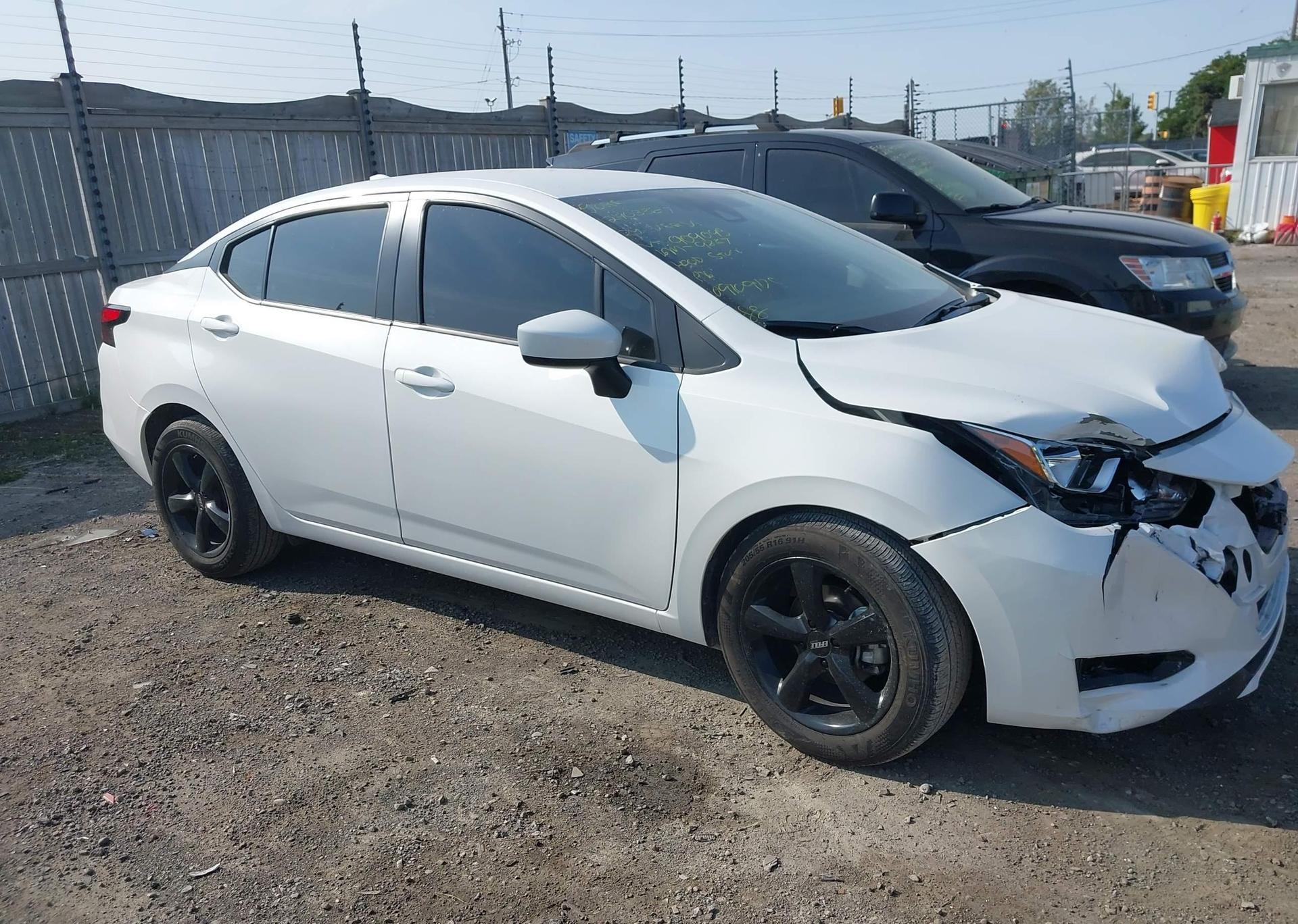 2024 NISSAN VERSA SV