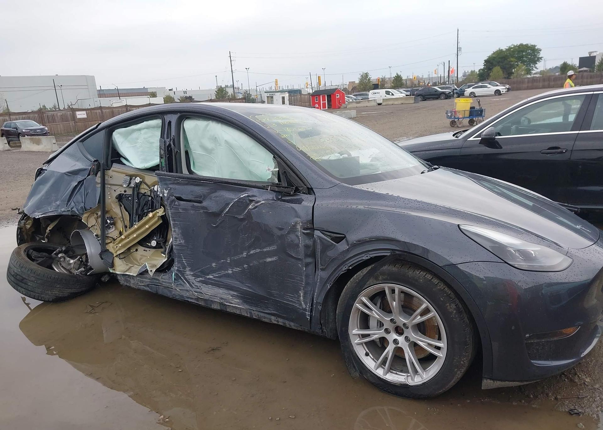 2023 TESLA MODEL Y LONG RANGE