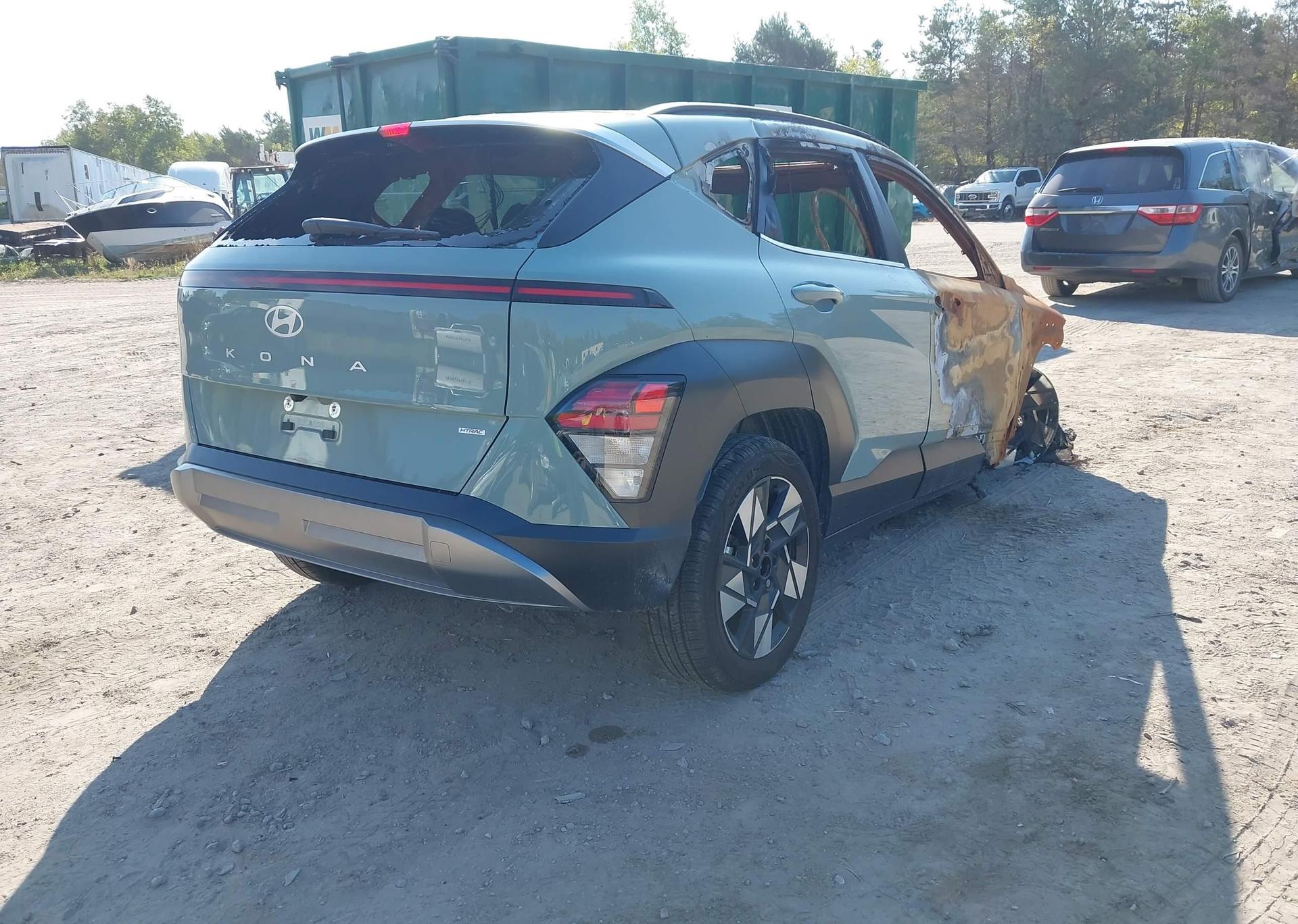 2024 HYUNDAI KONA 2.0L PREFERRED WITH TREND PACKAGE