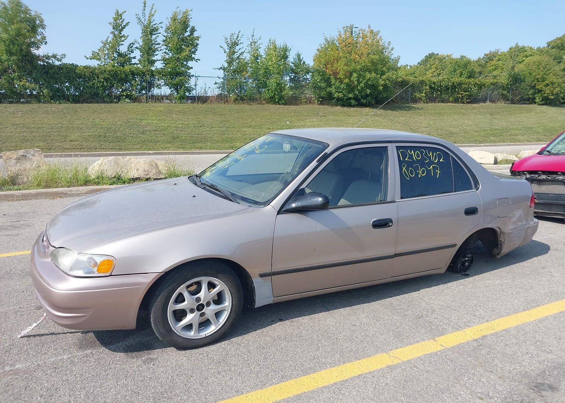 2000 TOYOTA COROLLA