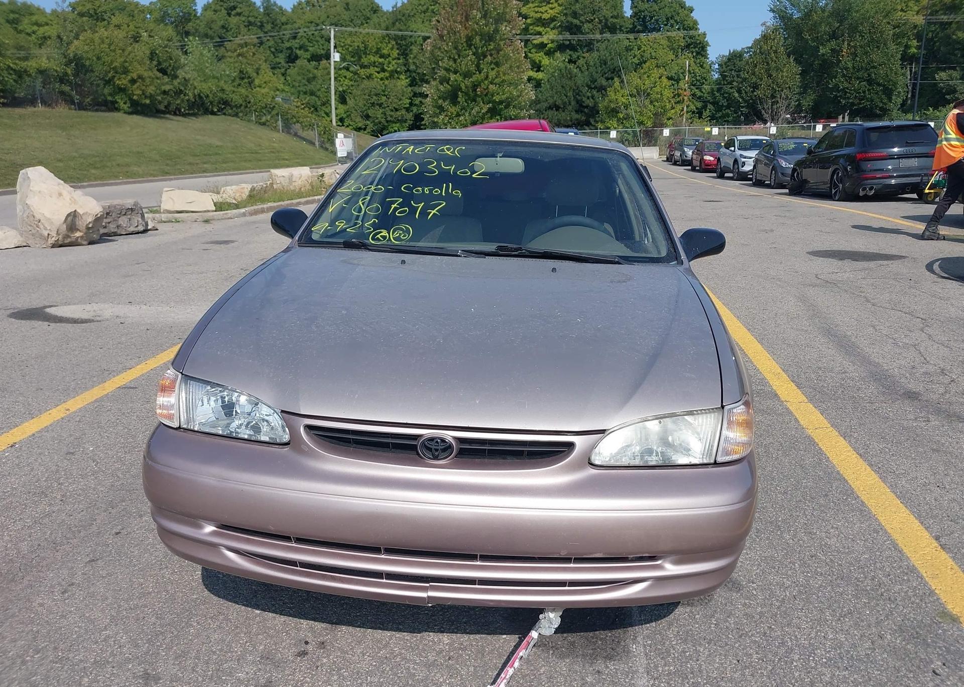 2000 TOYOTA COROLLA