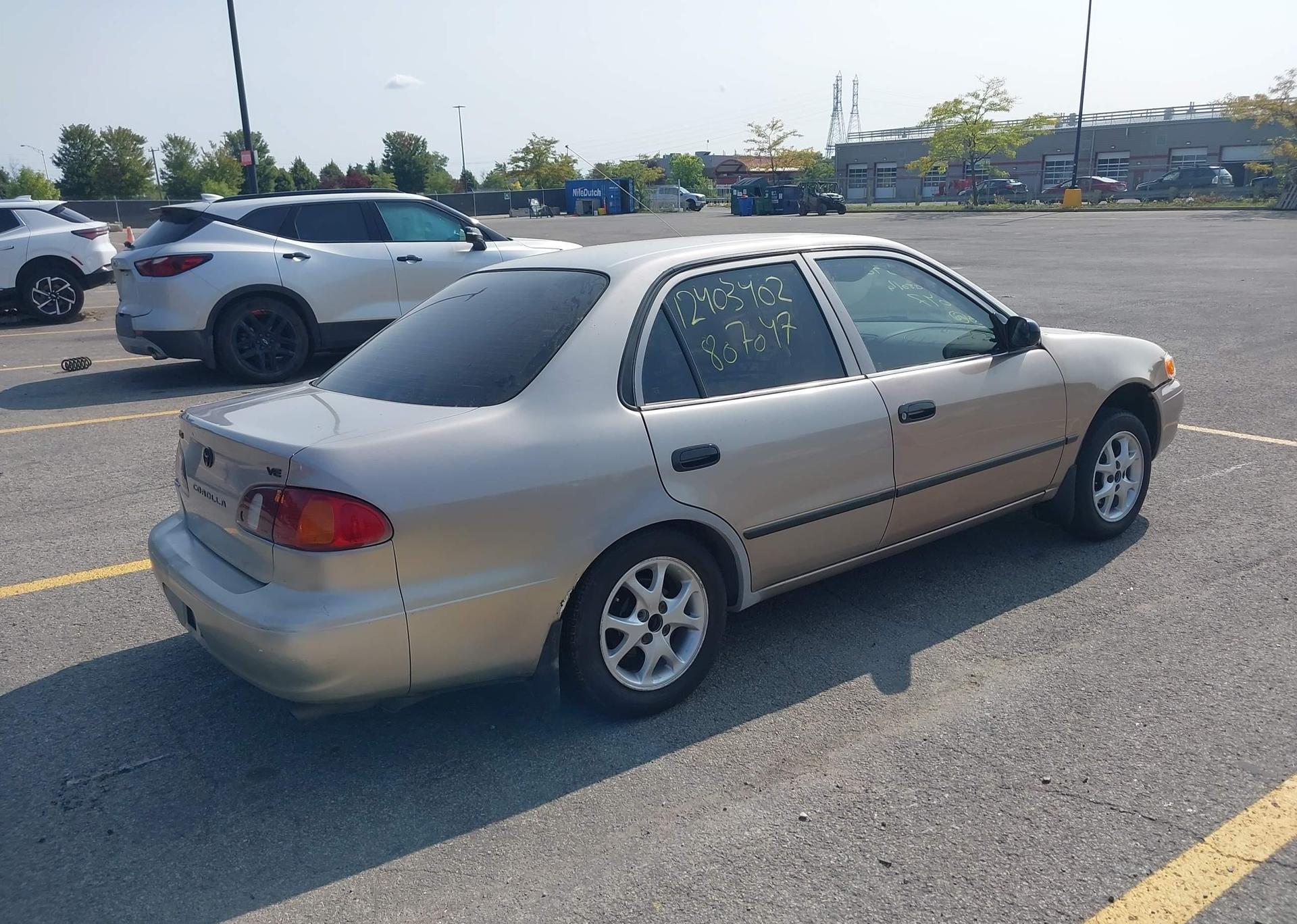 2000 TOYOTA COROLLA