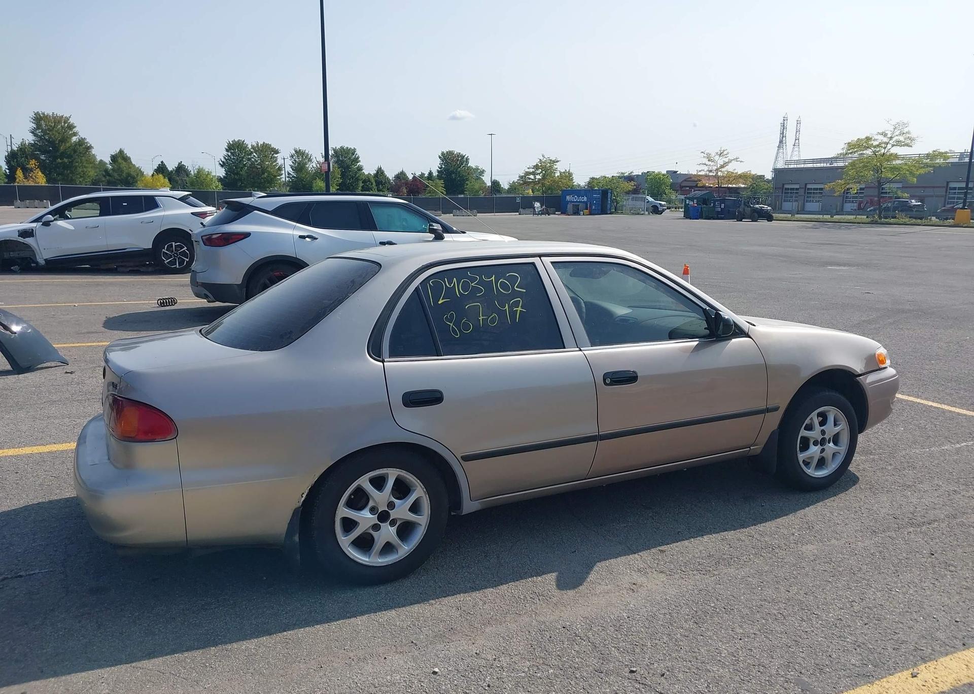 2000 TOYOTA COROLLA