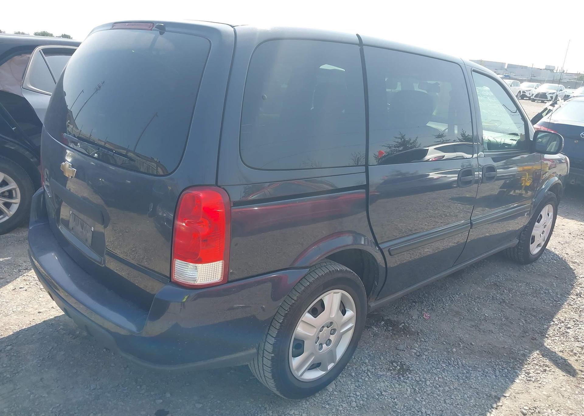 2009 CHEVROLET UPLANDER LS