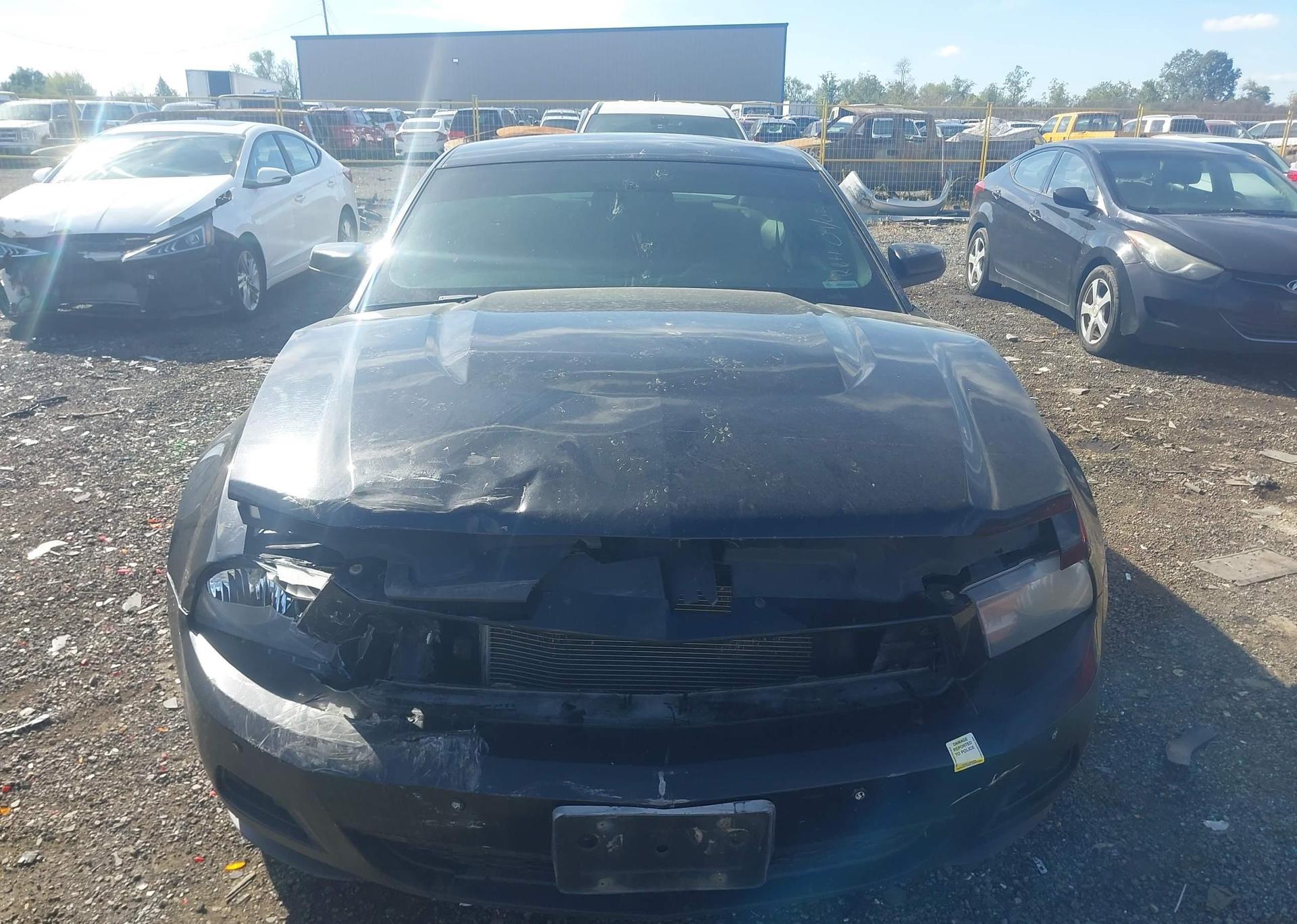 2010 FORD MUSTANG