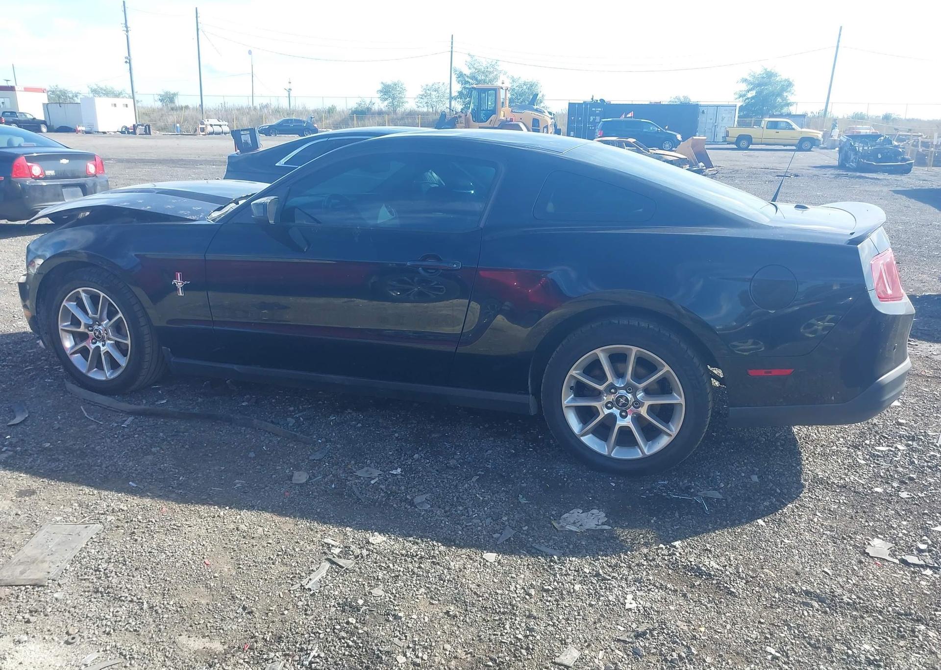 2010 FORD MUSTANG