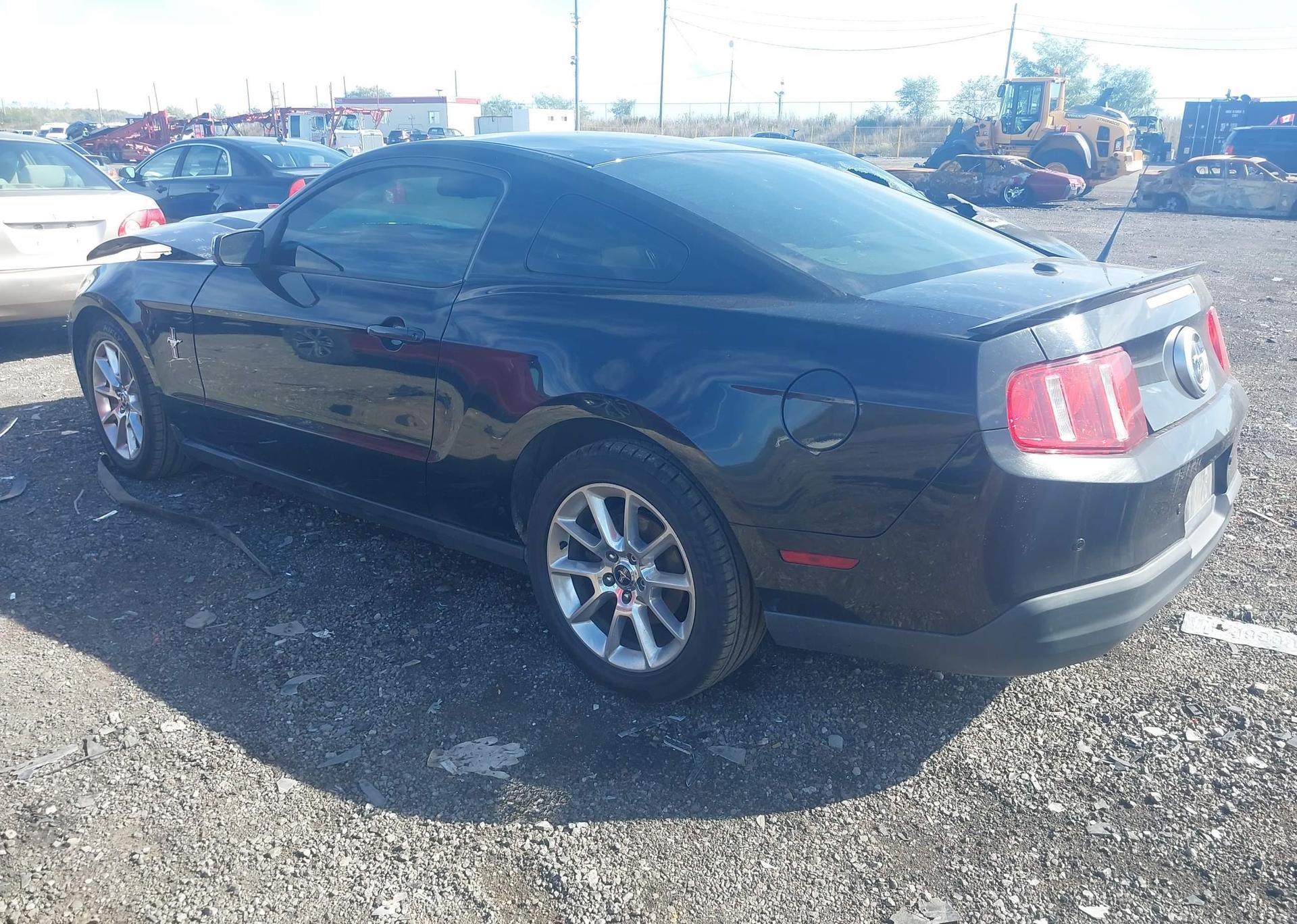2010 FORD MUSTANG