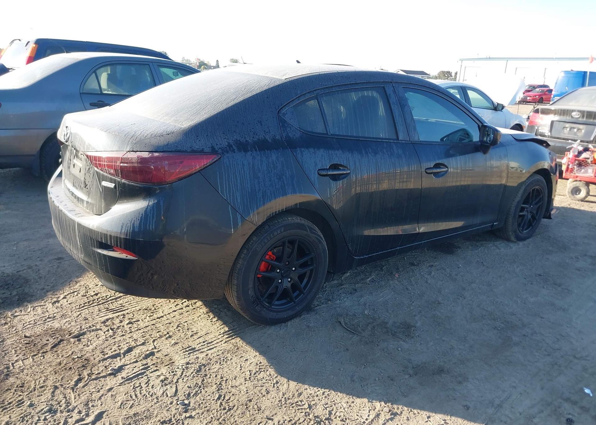 2017 MAZDA MAZDA3