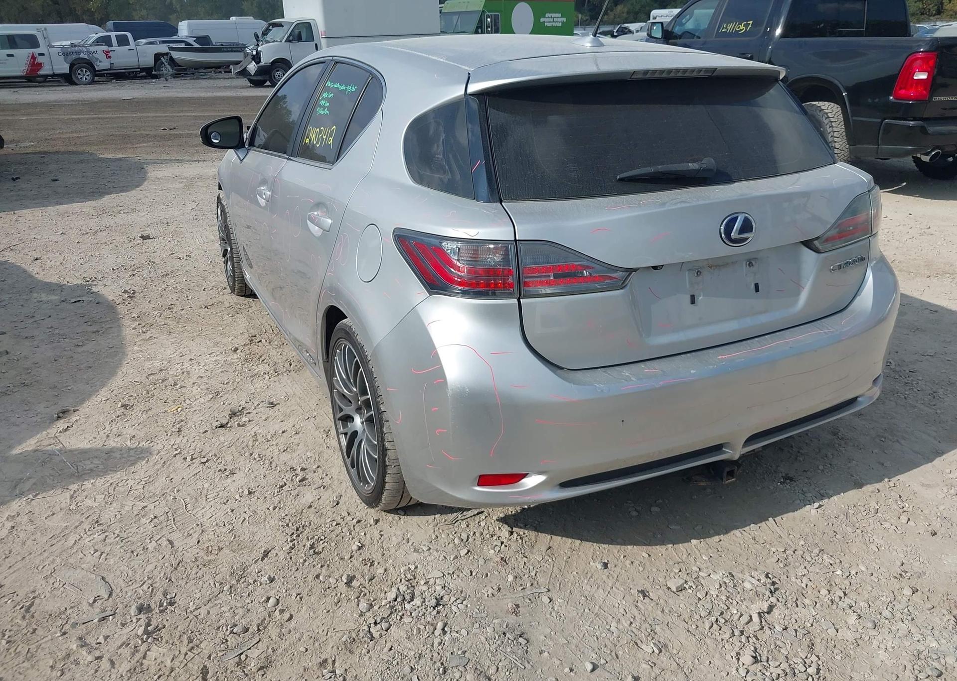 2013 LEXUS CT 200H