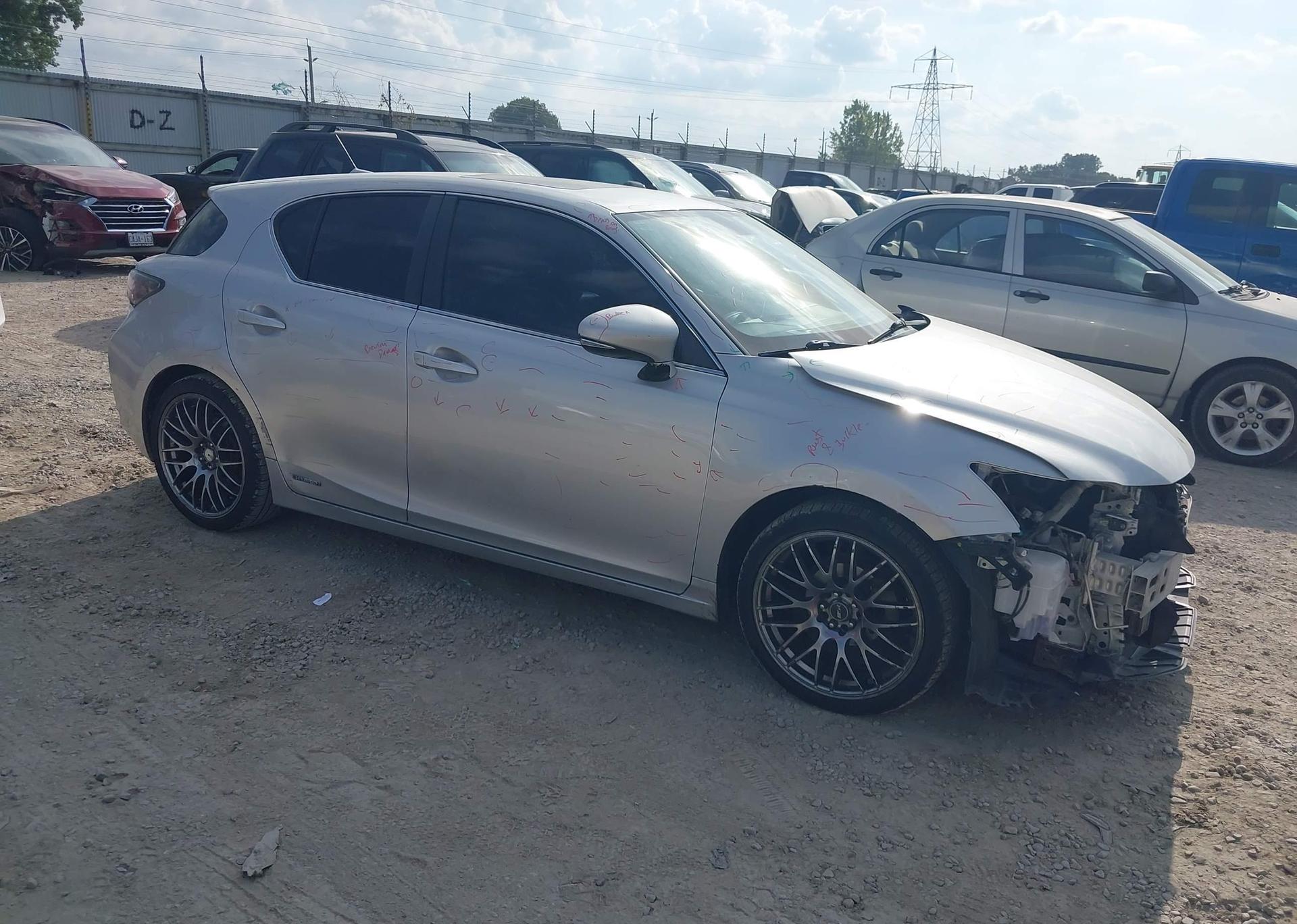 2013 LEXUS CT 200H