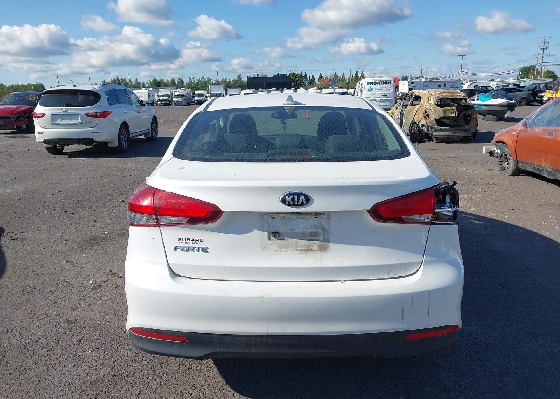 2018 KIA FORTE LX