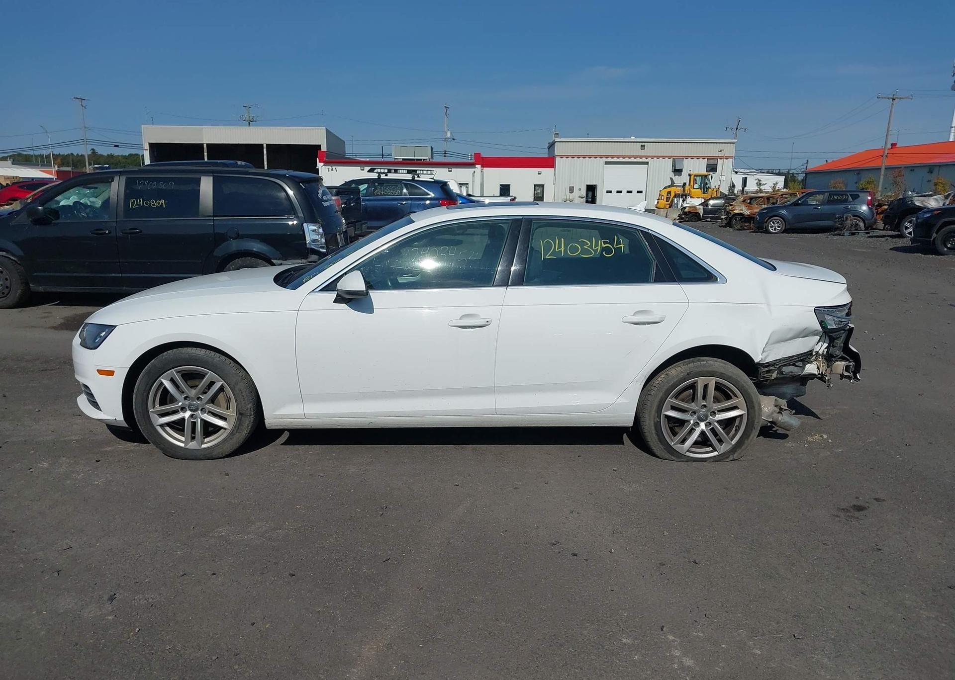 2017 AUDI A4 2.0T KOMFORT