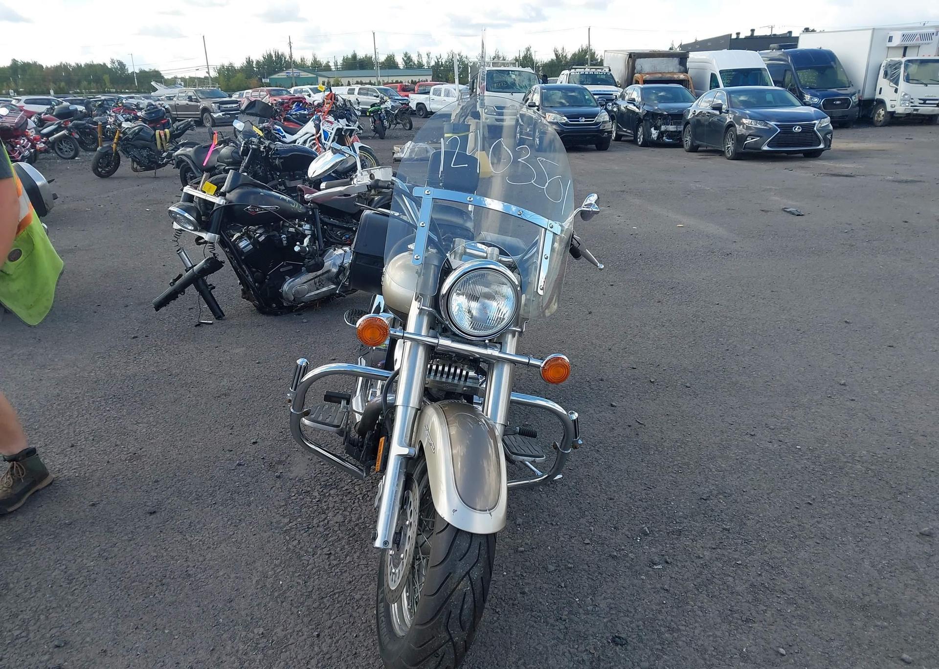 2002 YAMAHA XVS1100