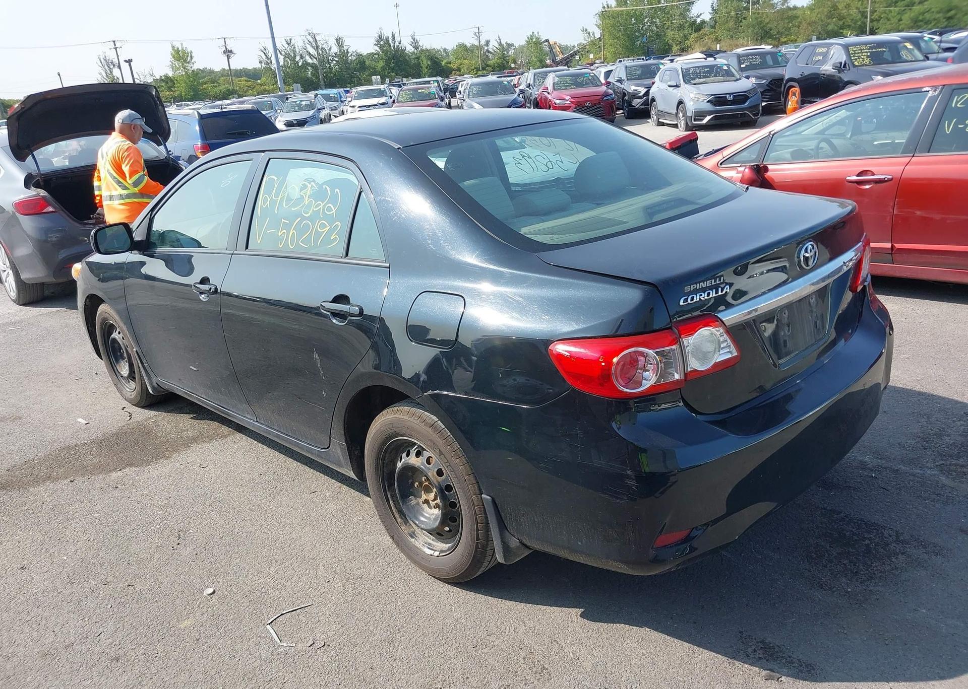 2011 TOYOTA COROLLA