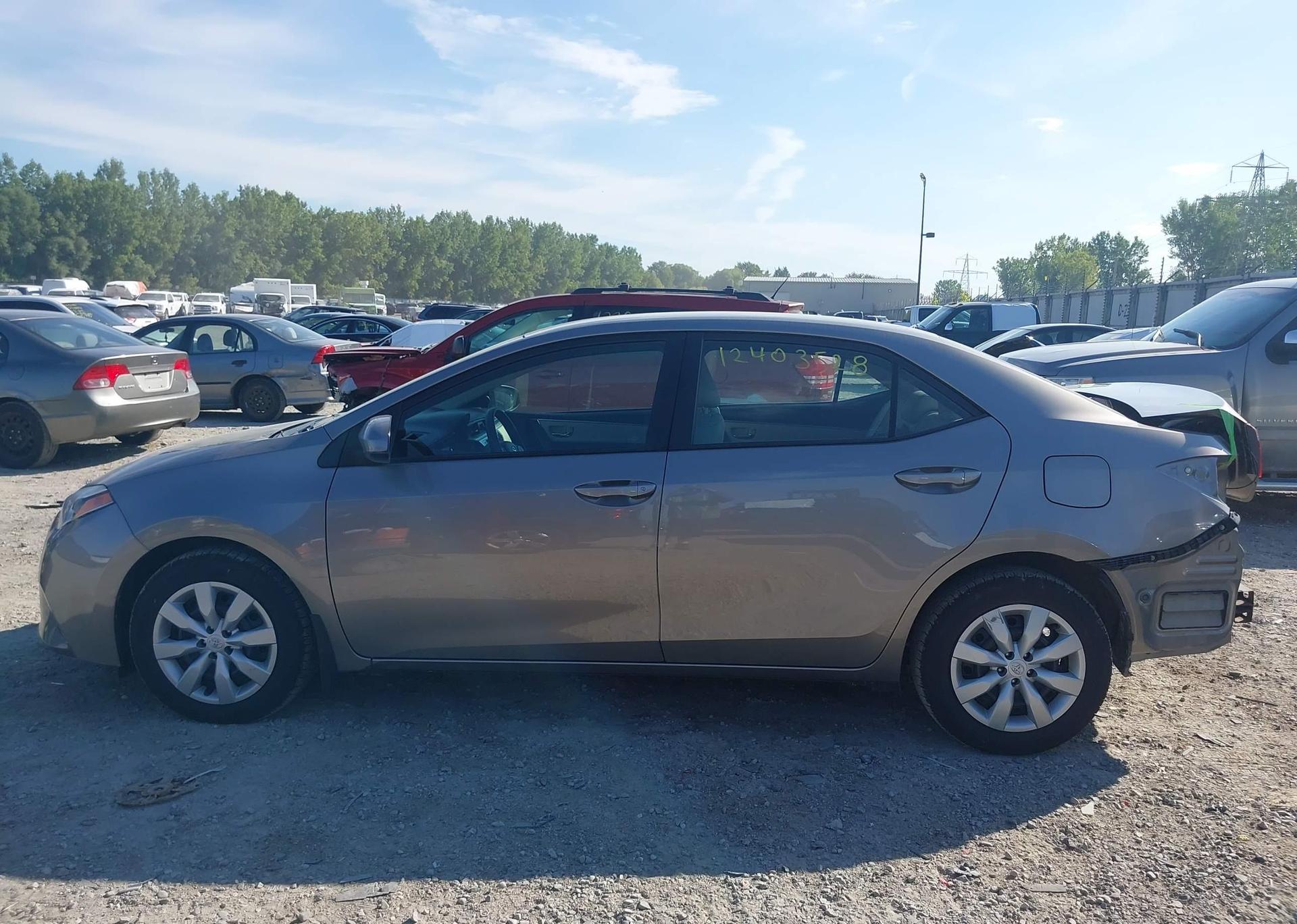 2015 TOYOTA COROLLA L