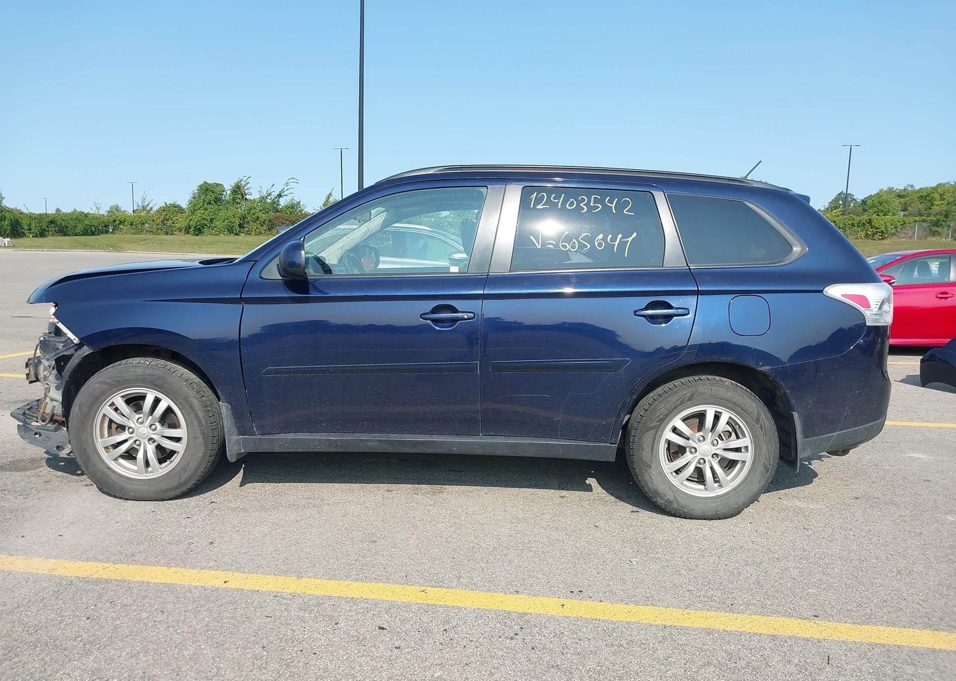 2014 MITSUBISHI outlander
