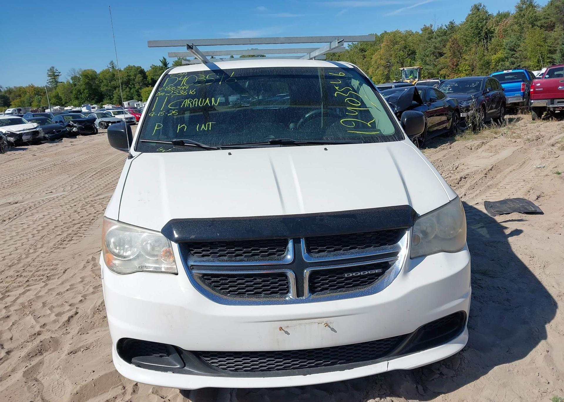 2011 DODGE GRAND CARAVAN EXPRESS