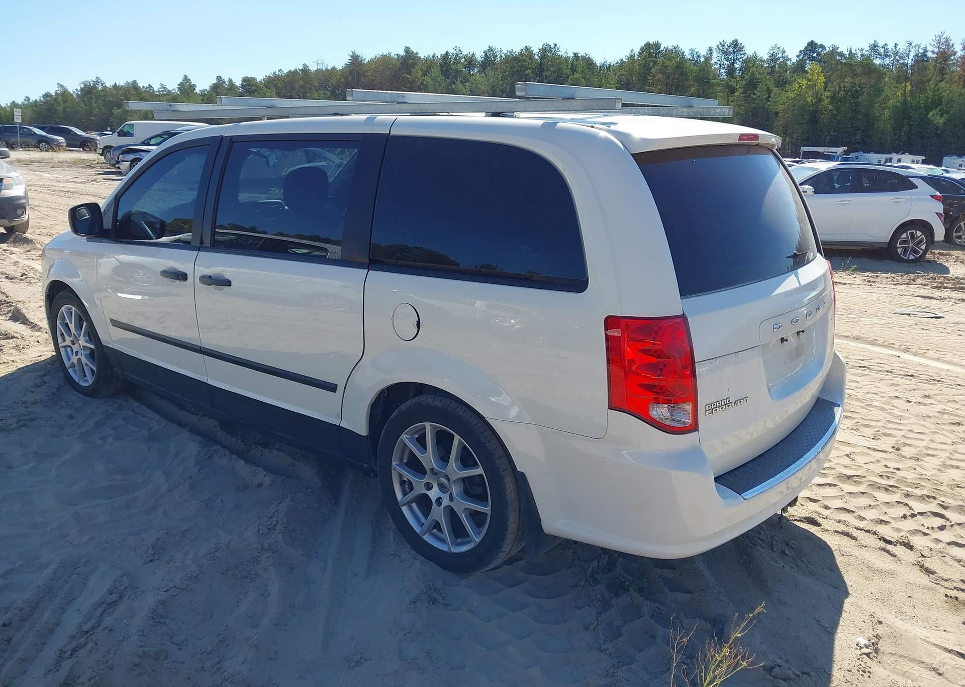 2011 DODGE GRAND CARAVAN EXPRESS
