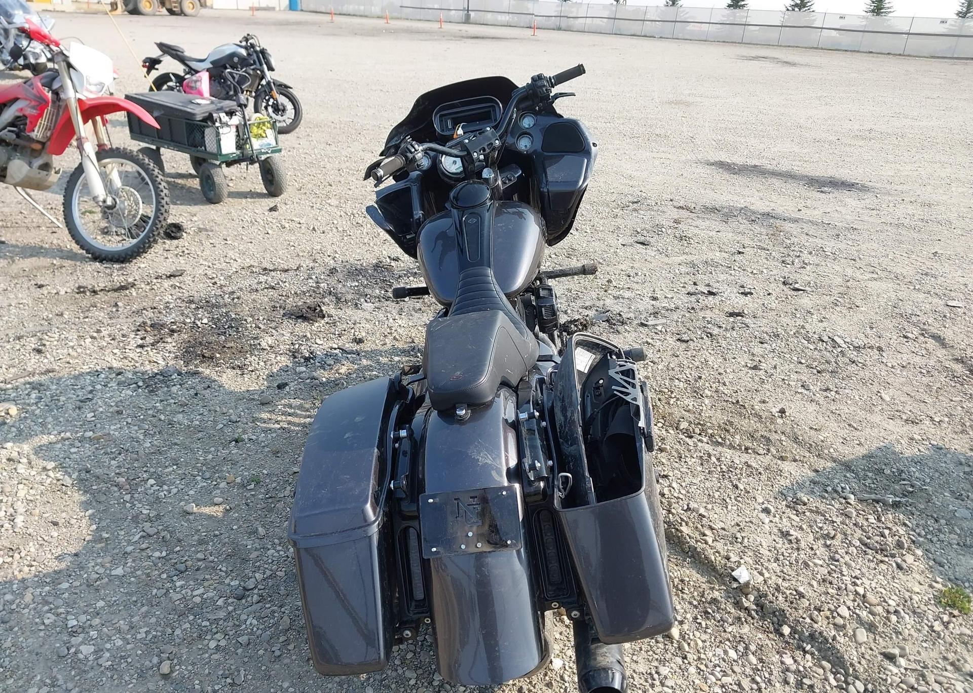 2012 HARLEY-DAVIDSON FLTRX ROAD GLIDE CUSTOM