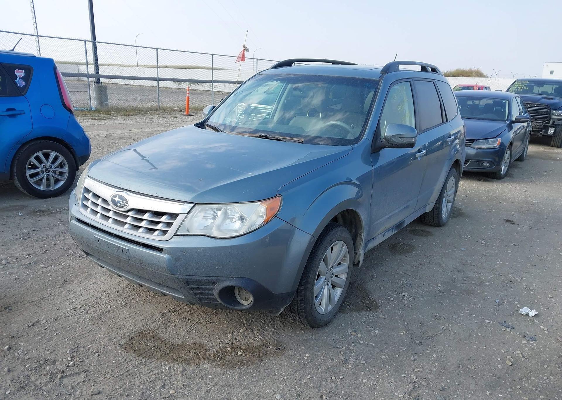 2012 SUBARU FORESTER LIMITED
