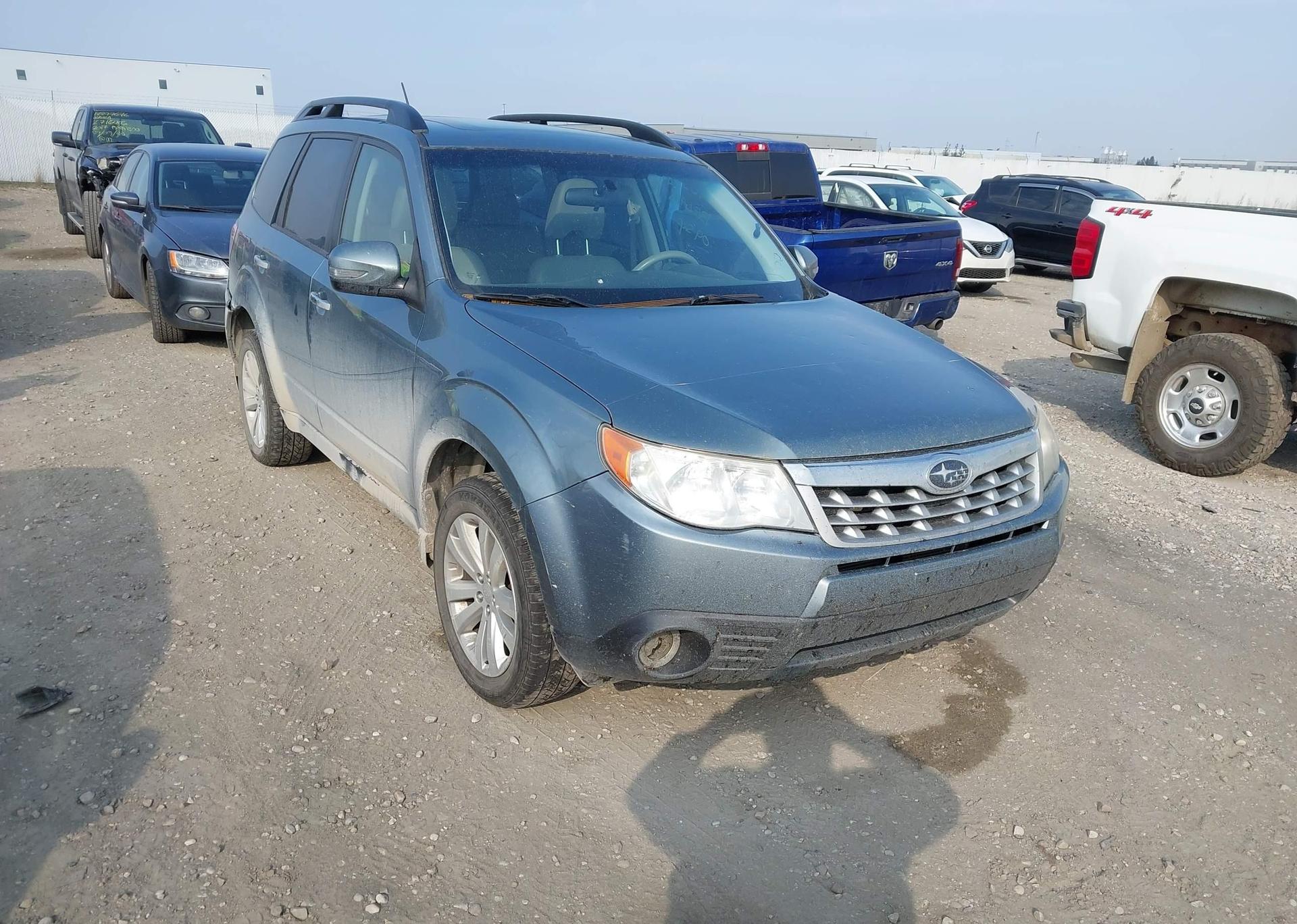 2012 SUBARU FORESTER LIMITED