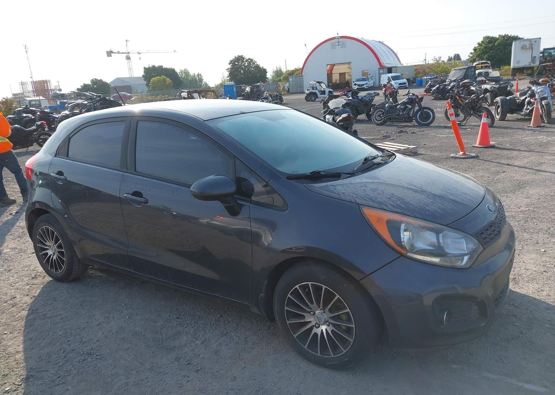 2013 KIA RIO LX