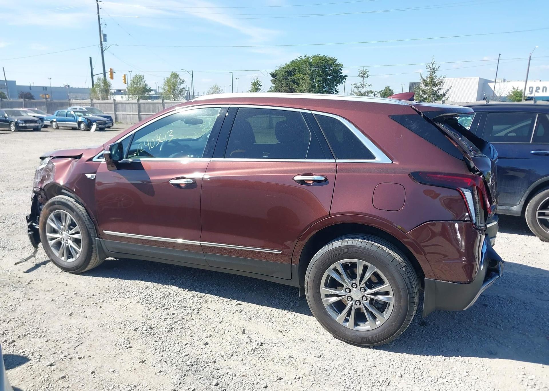 2023 CADILLAC XT5
