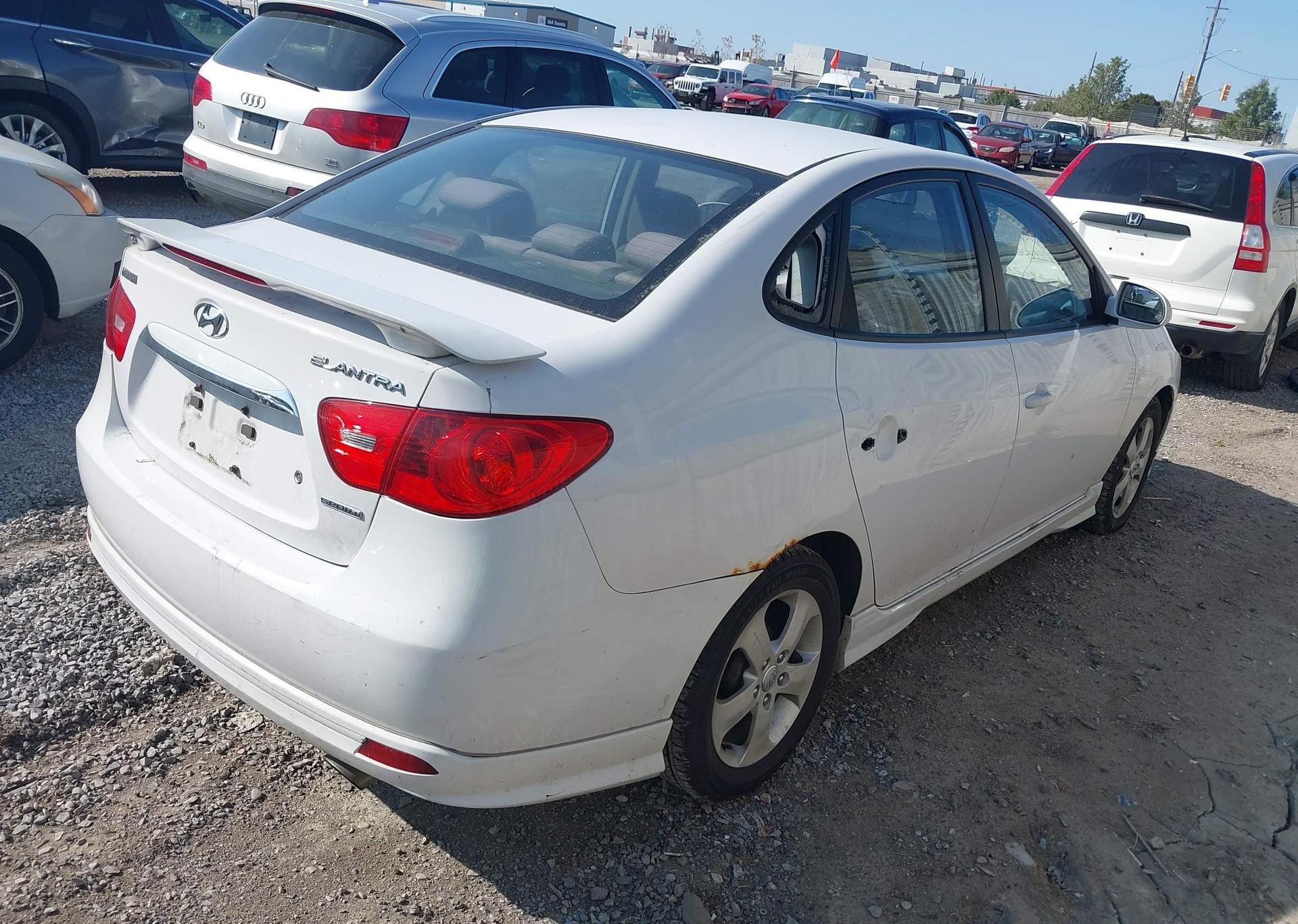 2010 HYUNDAI ELANTRA GL SPORT