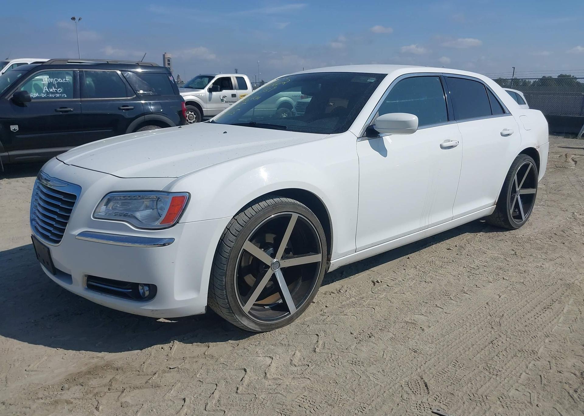2012 CHRYSLER 300 TOURING