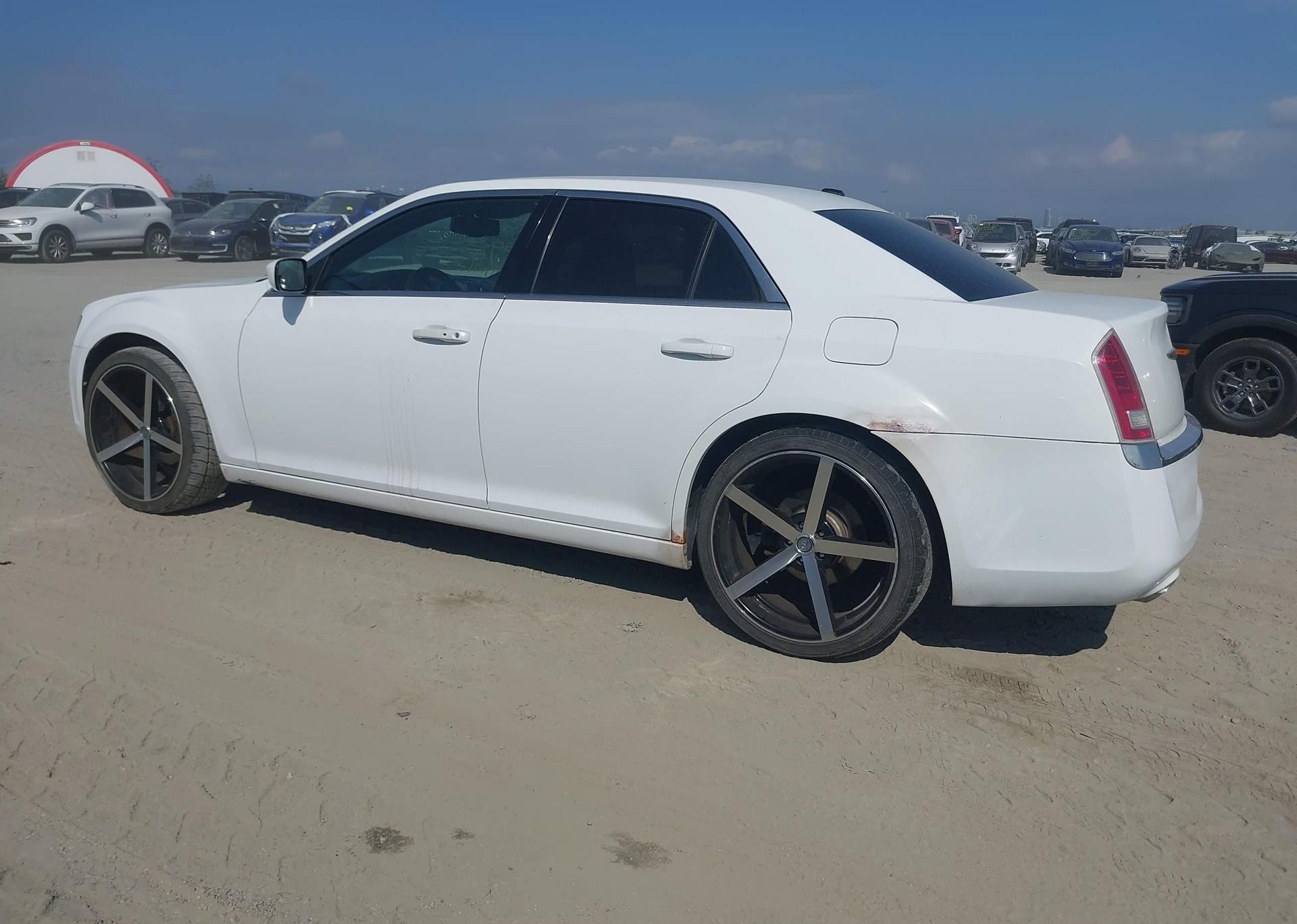 2012 CHRYSLER 300 TOURING