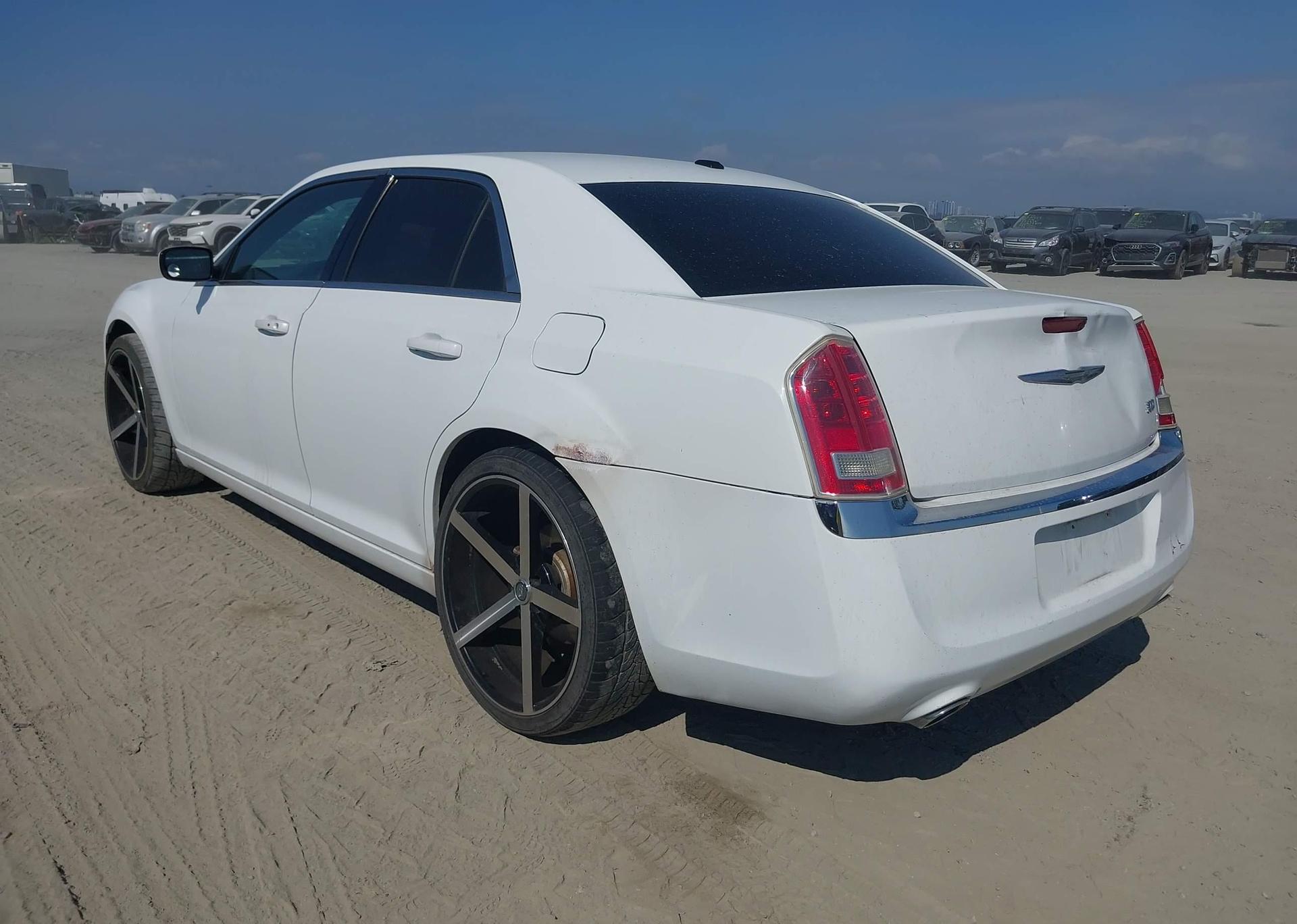 2012 CHRYSLER 300 TOURING