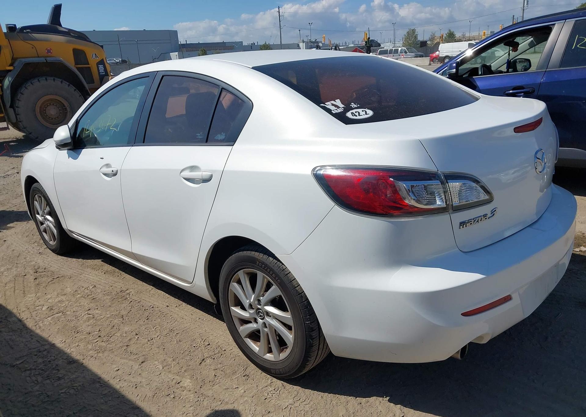 2013 MAZDA 3 I