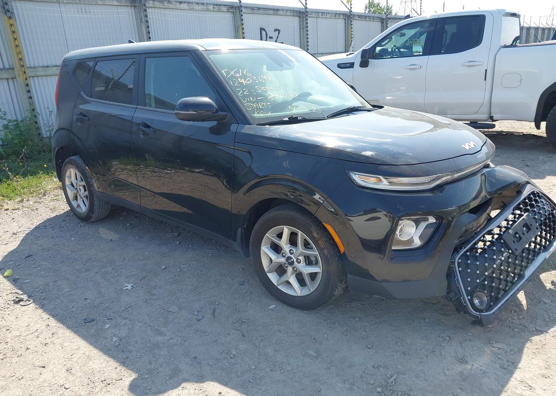 2022 KIA SOUL EX