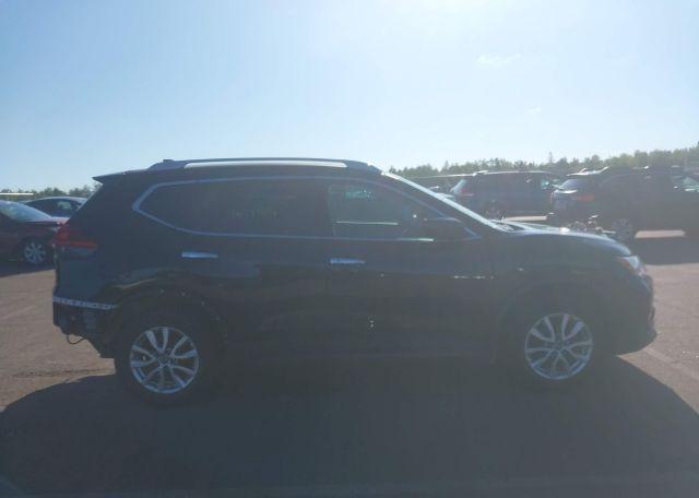 2017 NISSAN ROGUE S