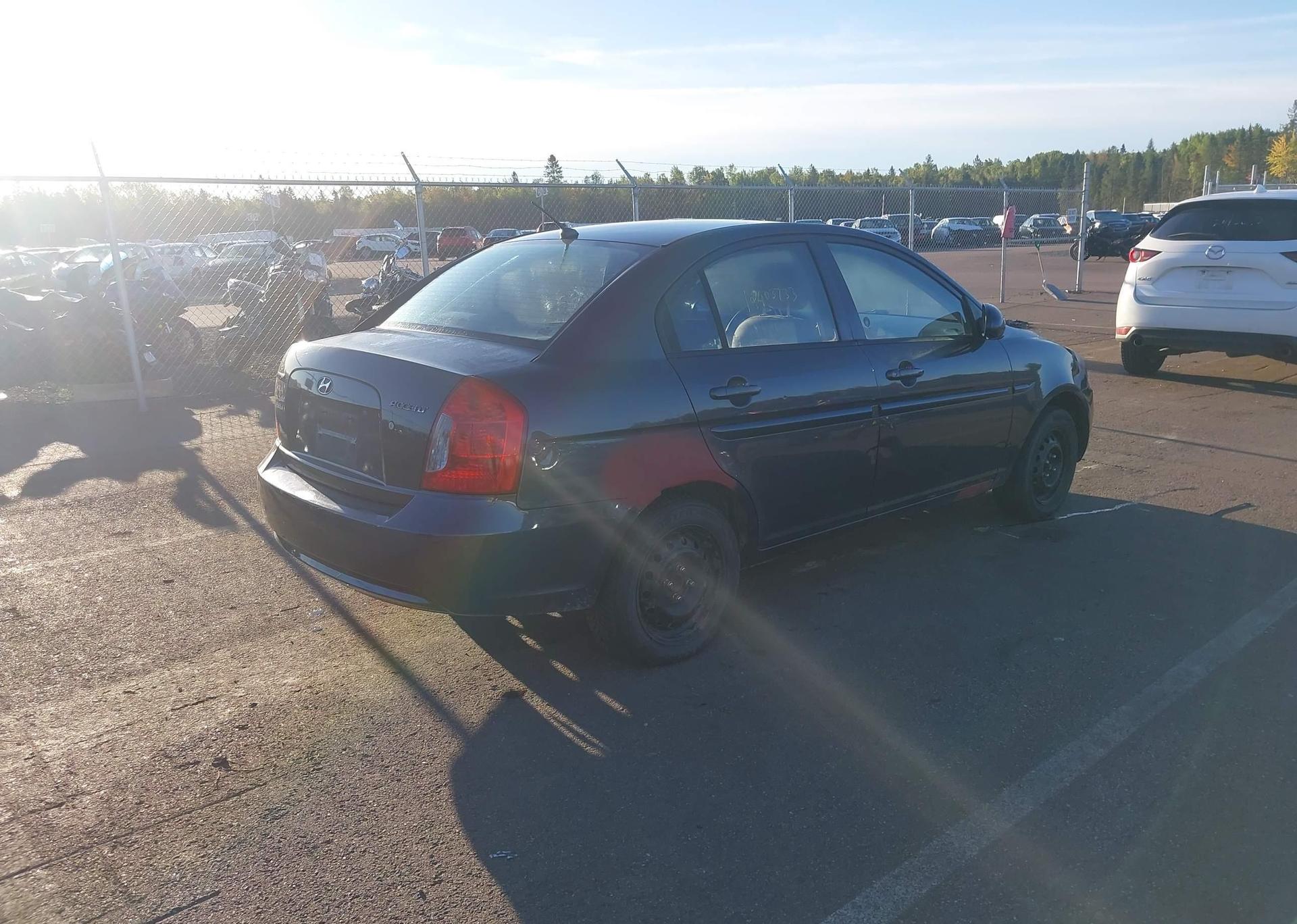 2009 HYUNDAI ACCENT GLS