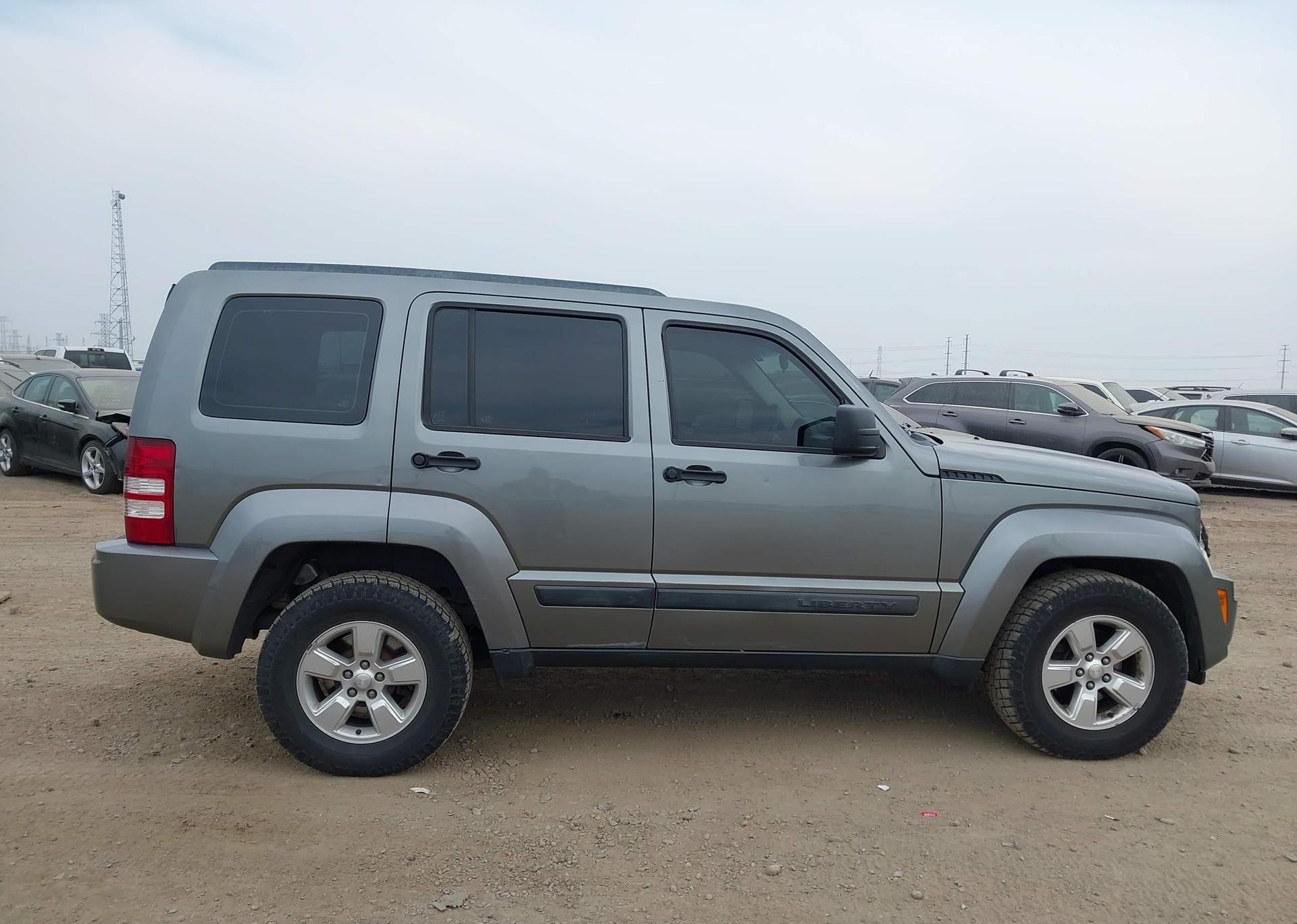 2012 JEEP LIBERTY SPORT