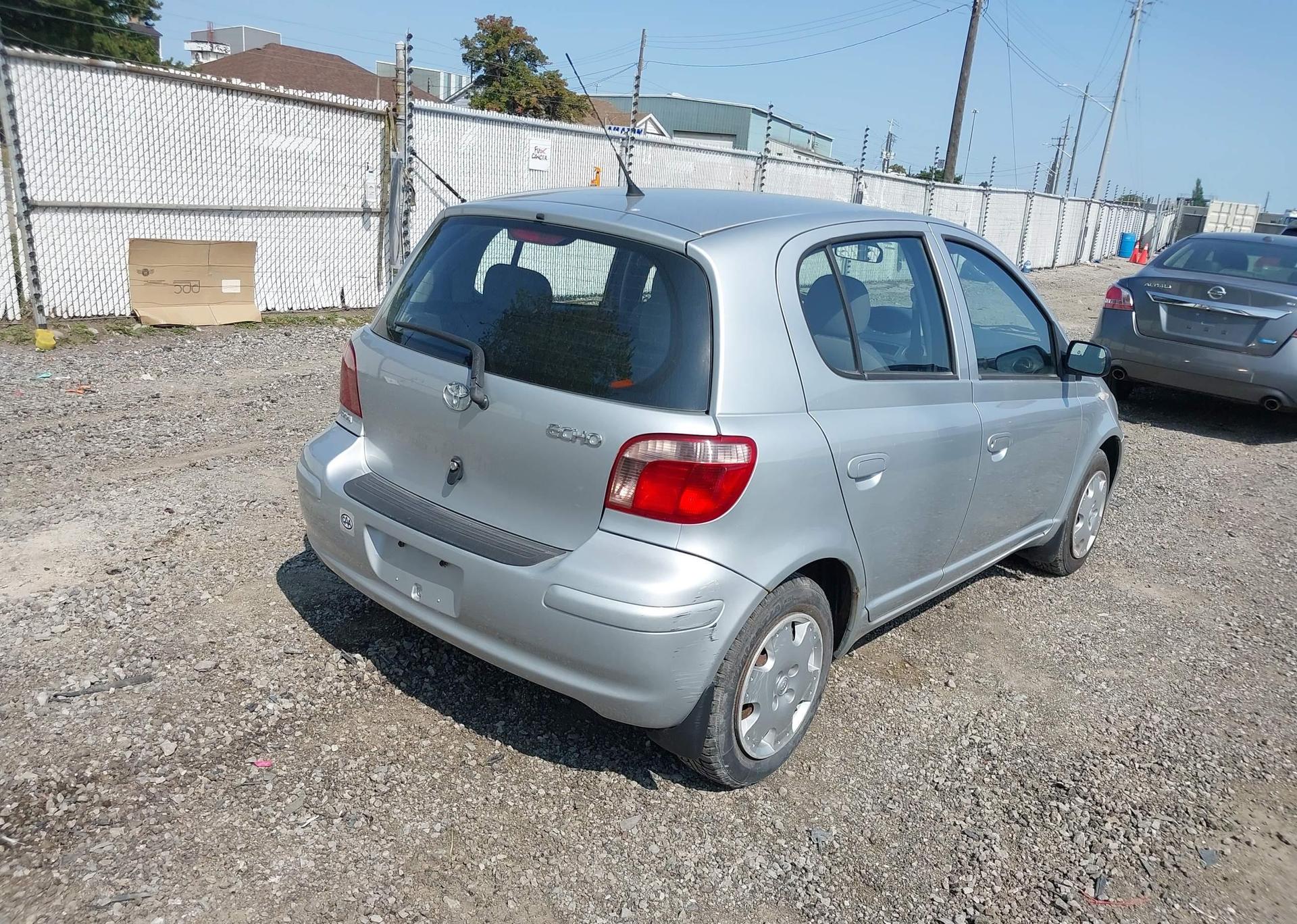 2005 TOYOTA ECHO LE