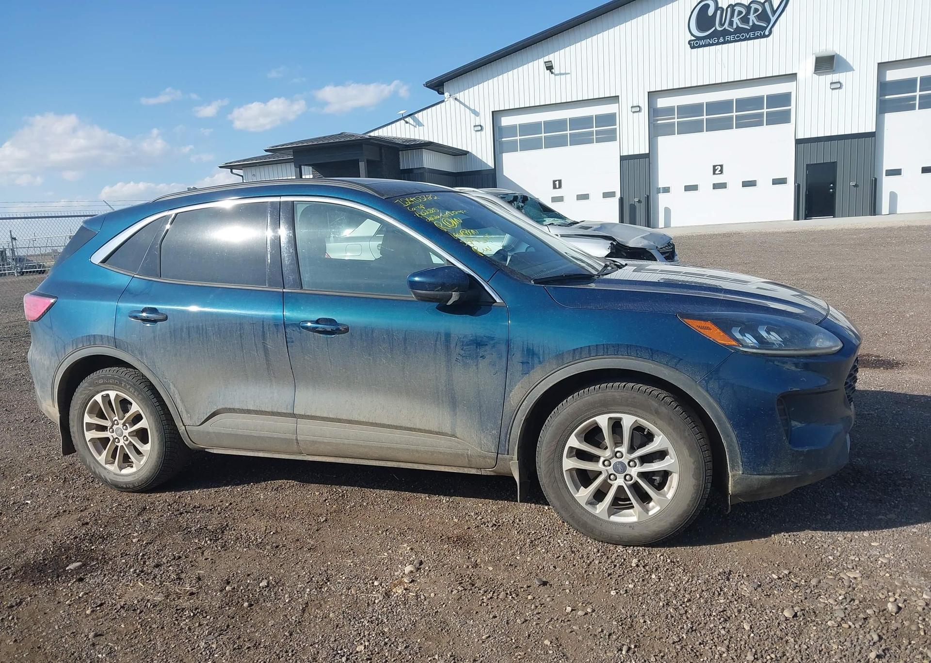 2020 FORD ESCAPE SE
