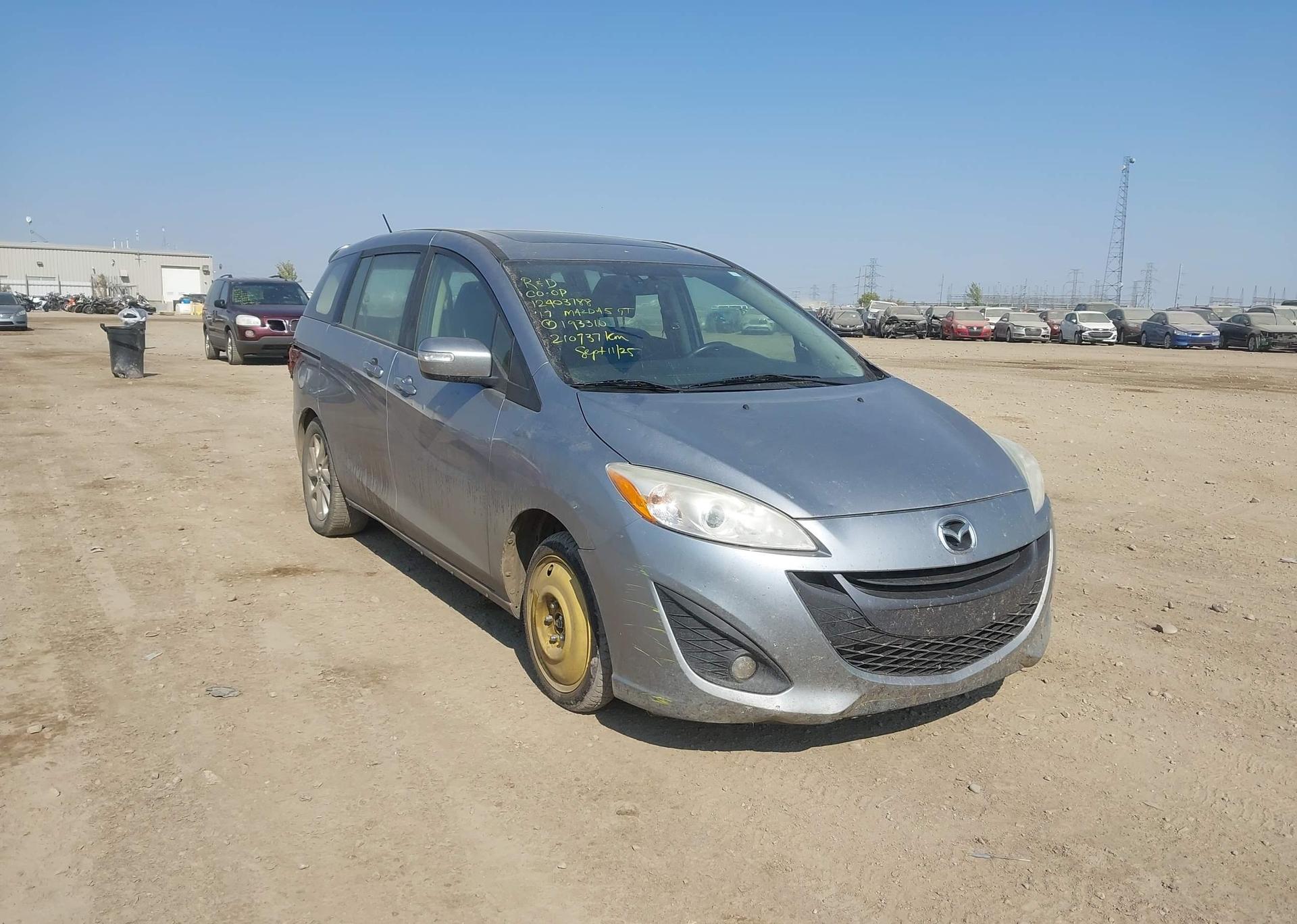 2017 MAZDA mazda5 gt