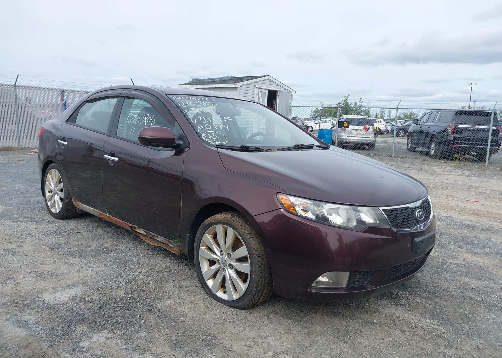 2011 KIA FORTE SX