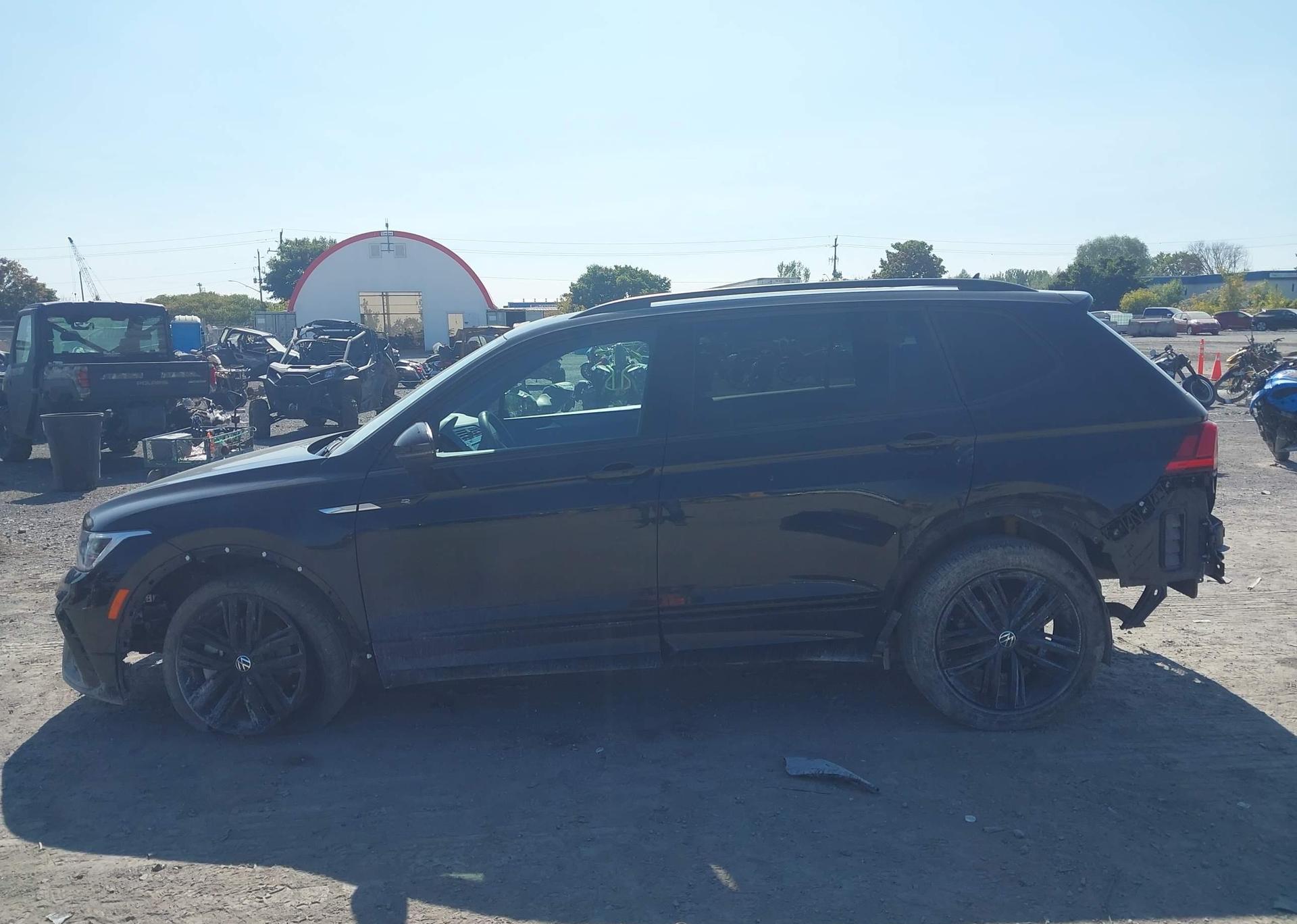 2022 VOLKSWAGEN TIGUAN