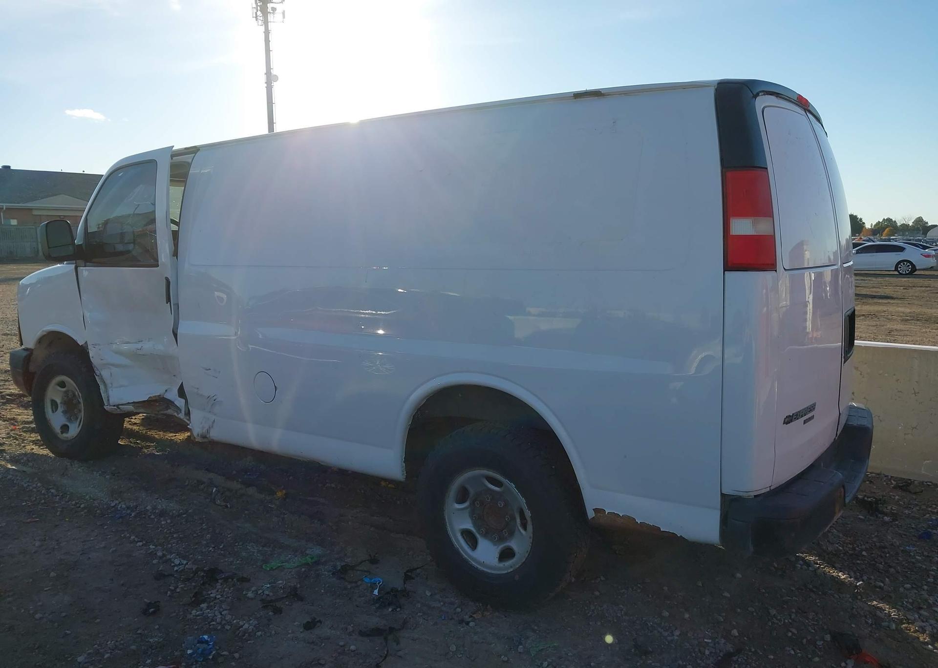 2015 CHEVROLET EXPRESS G2500