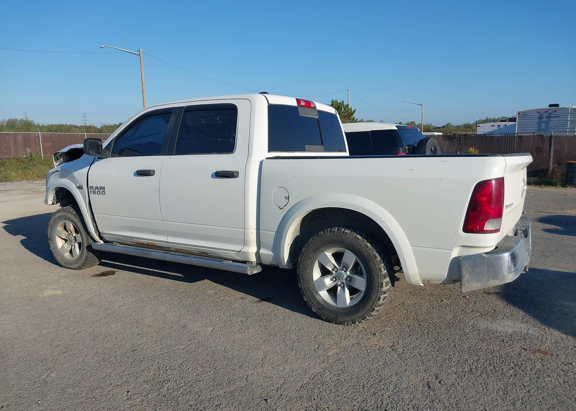 2018 RAM 1500 SLT