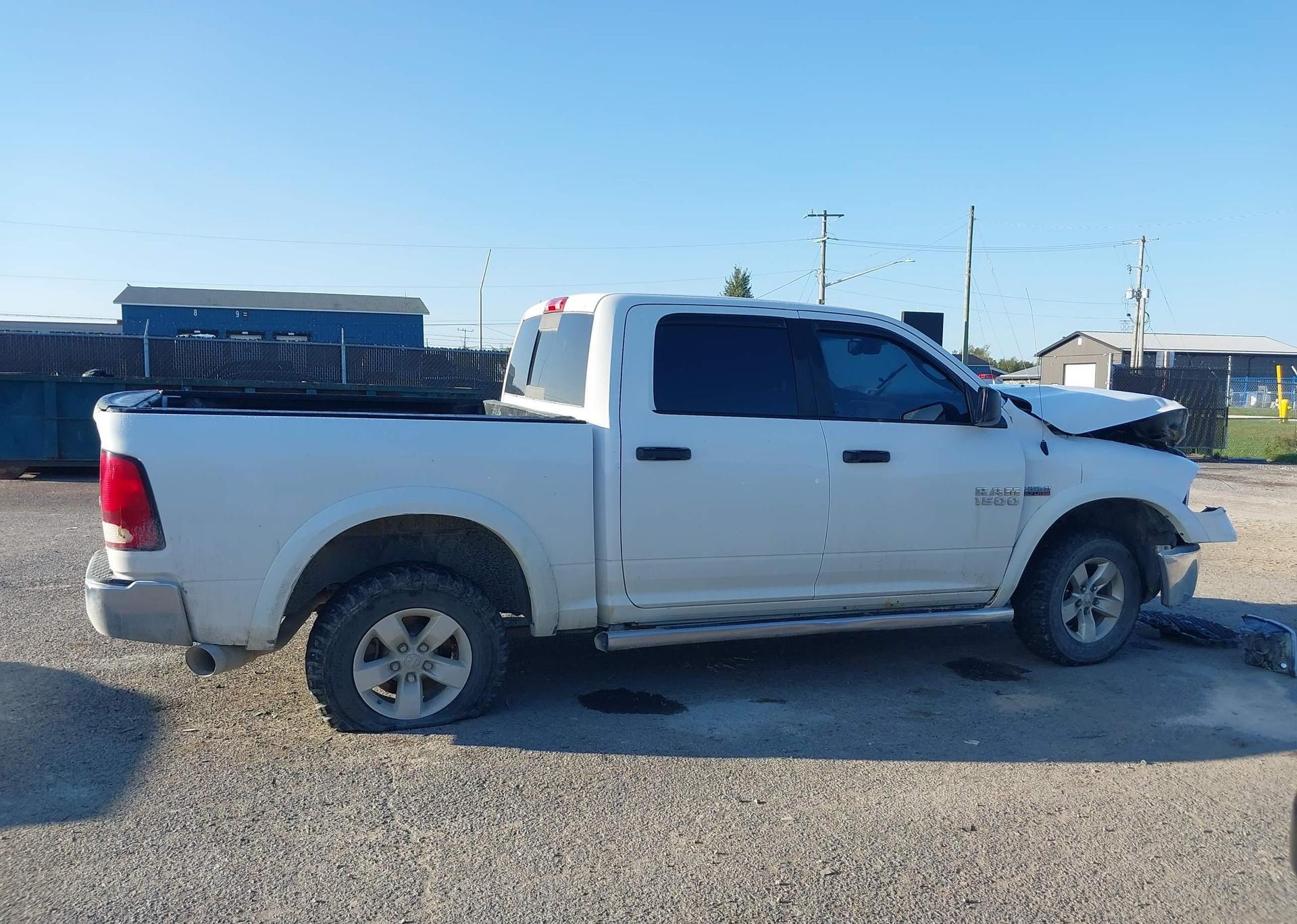 2018 RAM 1500 SLT
