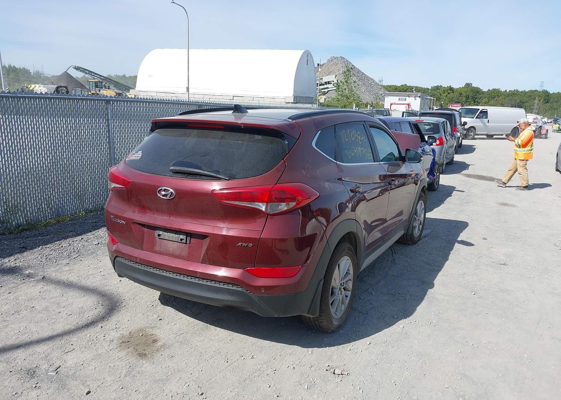 2017 HYUNDAI TUCSON LUXURY